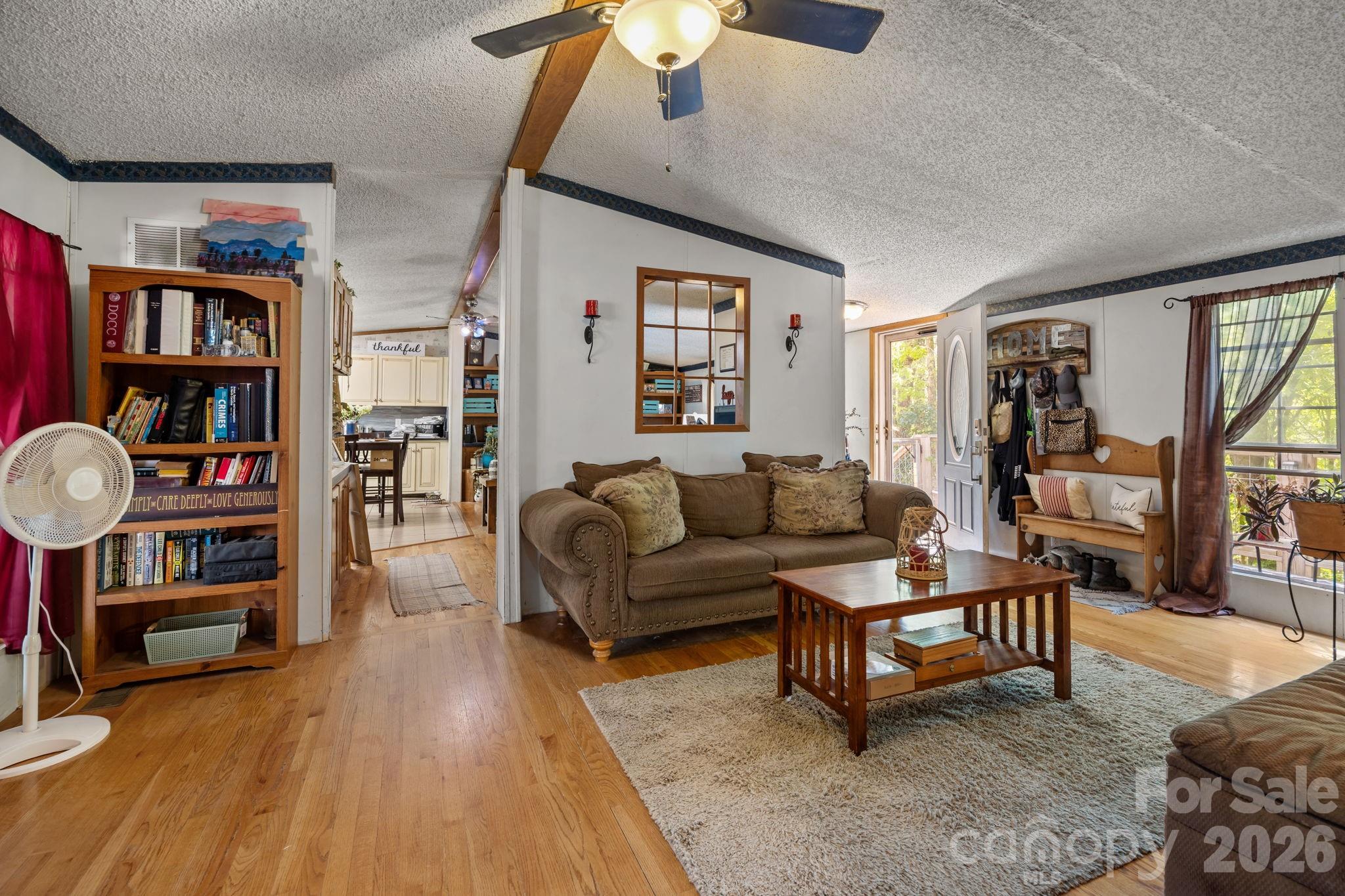 25 Weaver Lane Property Photo 5