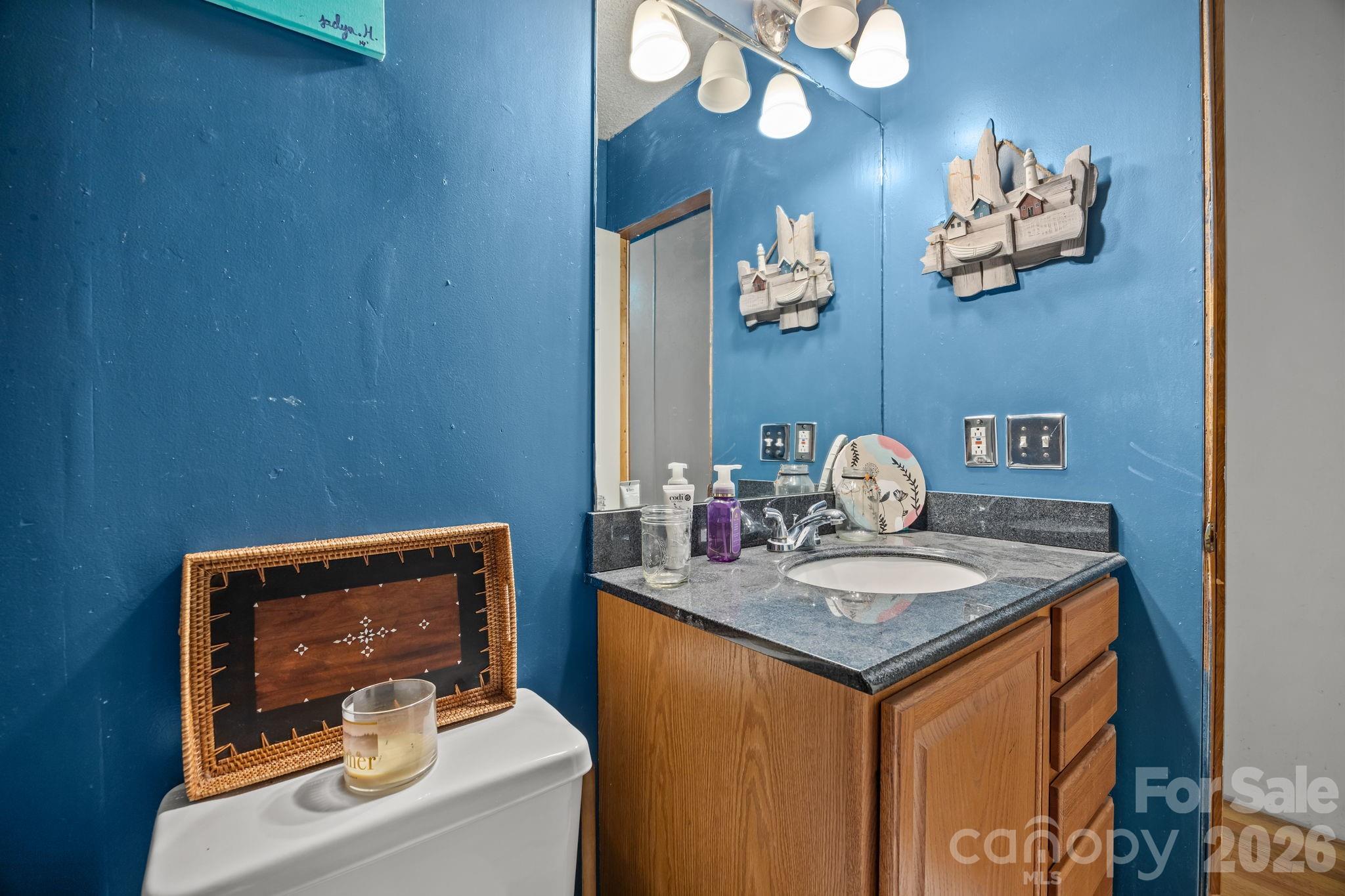 25 Weaver Lane Property Photo 16