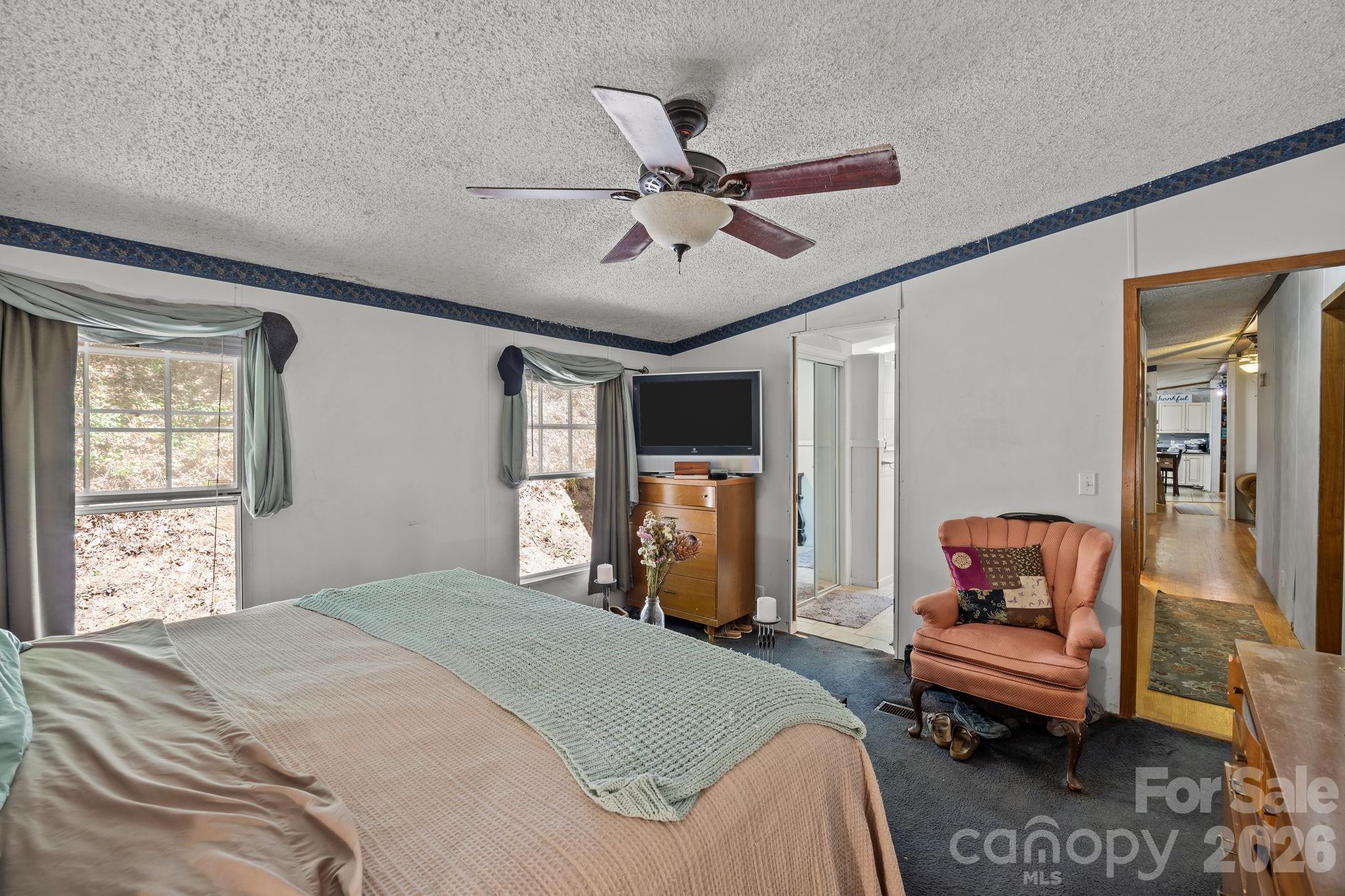 25 Weaver Lane Property Photo 19