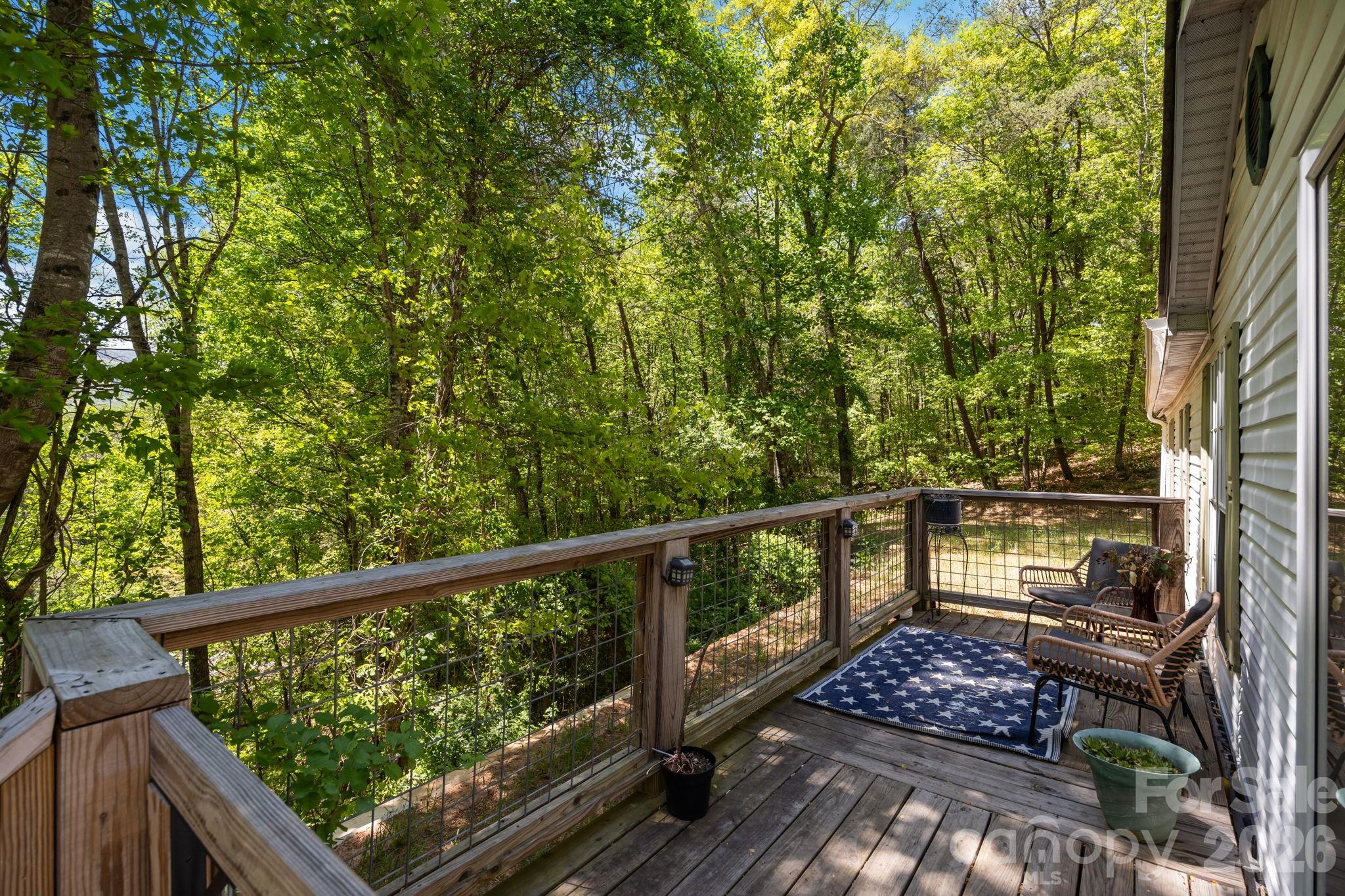 25 Weaver Lane Property Photo 26