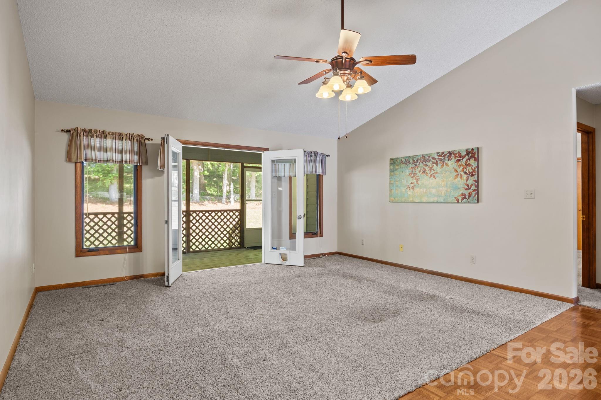 1305 Wellington Hills Circle Property Photo 16