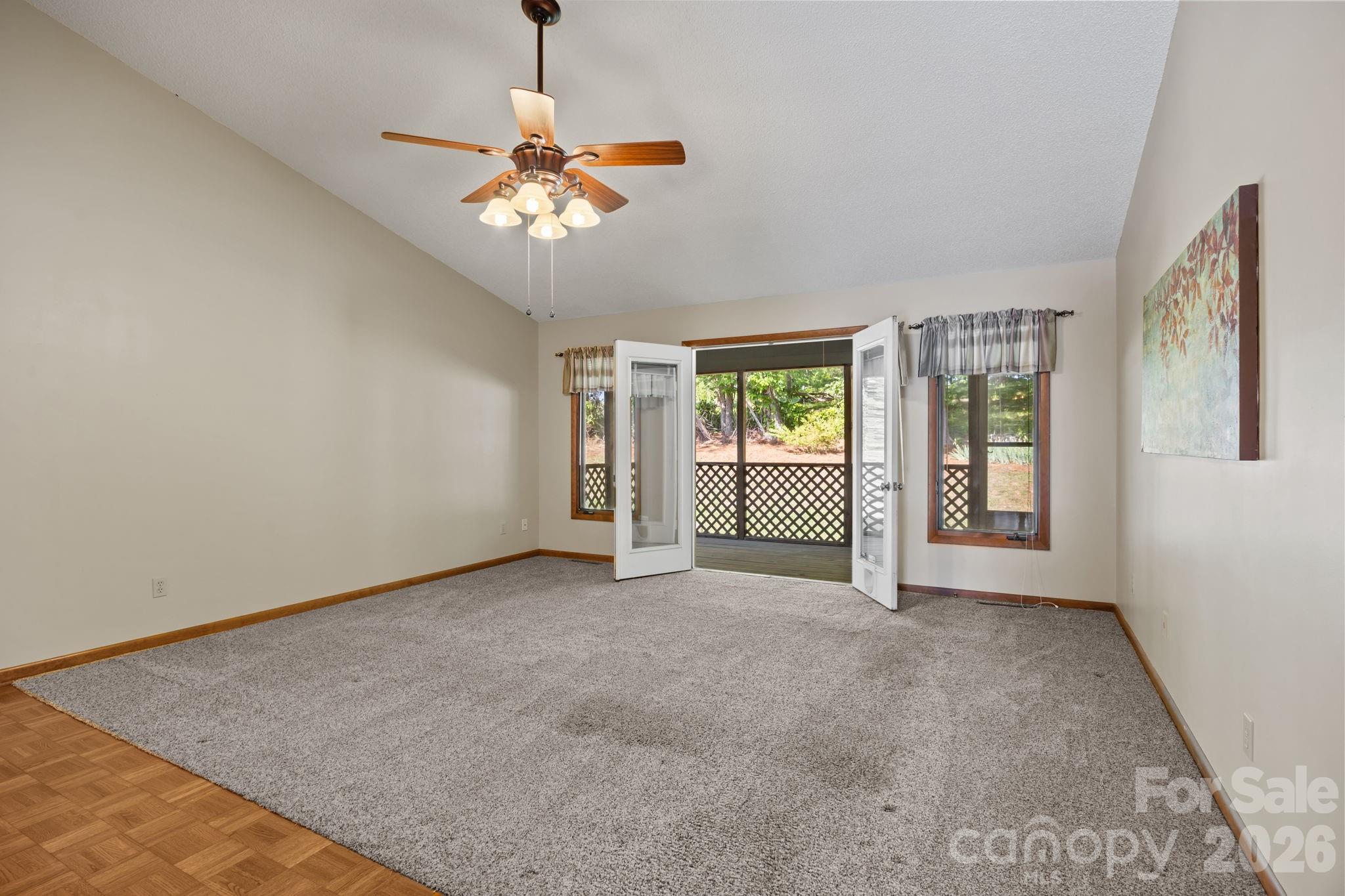 1305 Wellington Hills Circle Property Photo 18