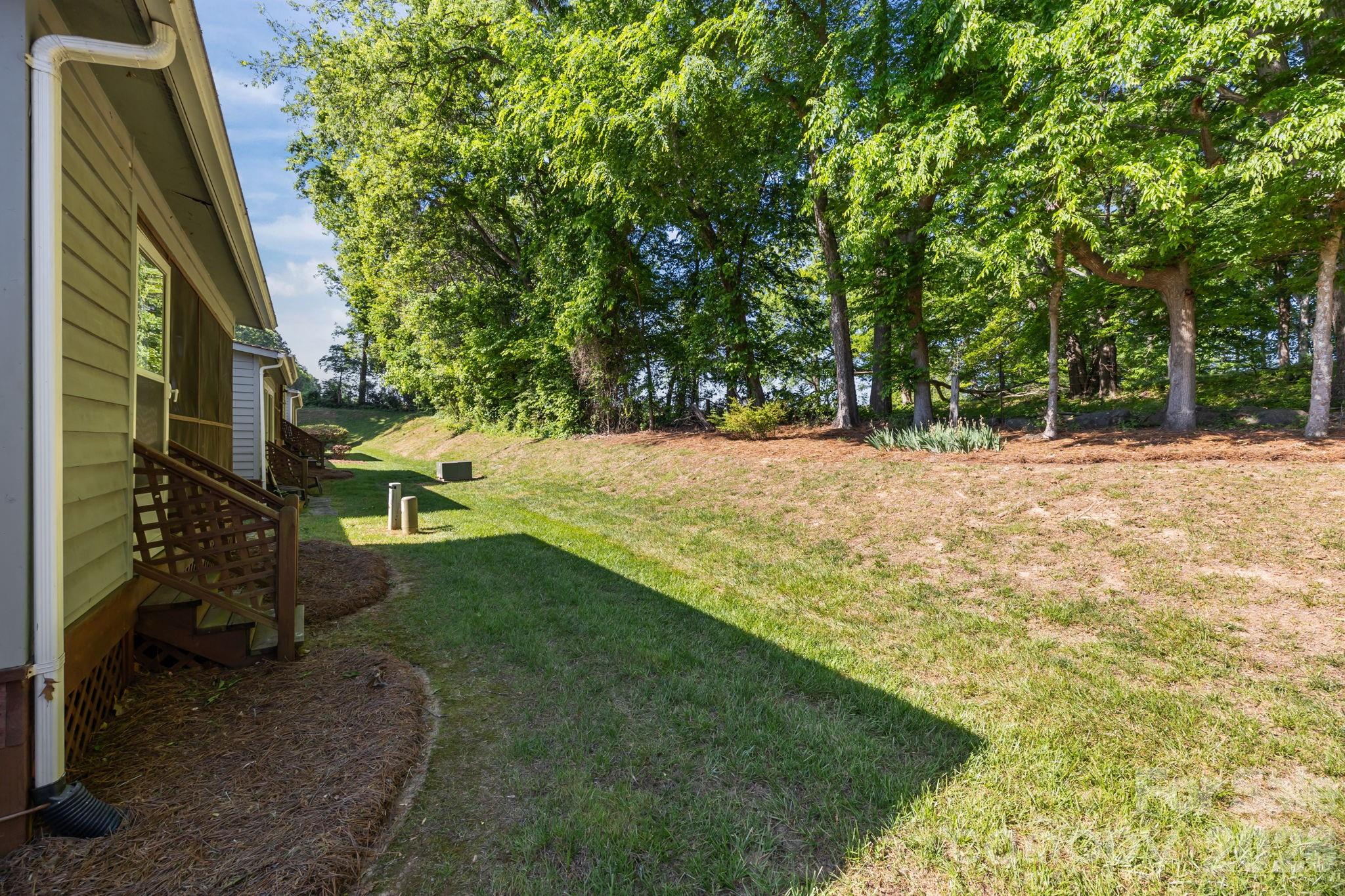 1305 Wellington Hills Circle Property Photo 26