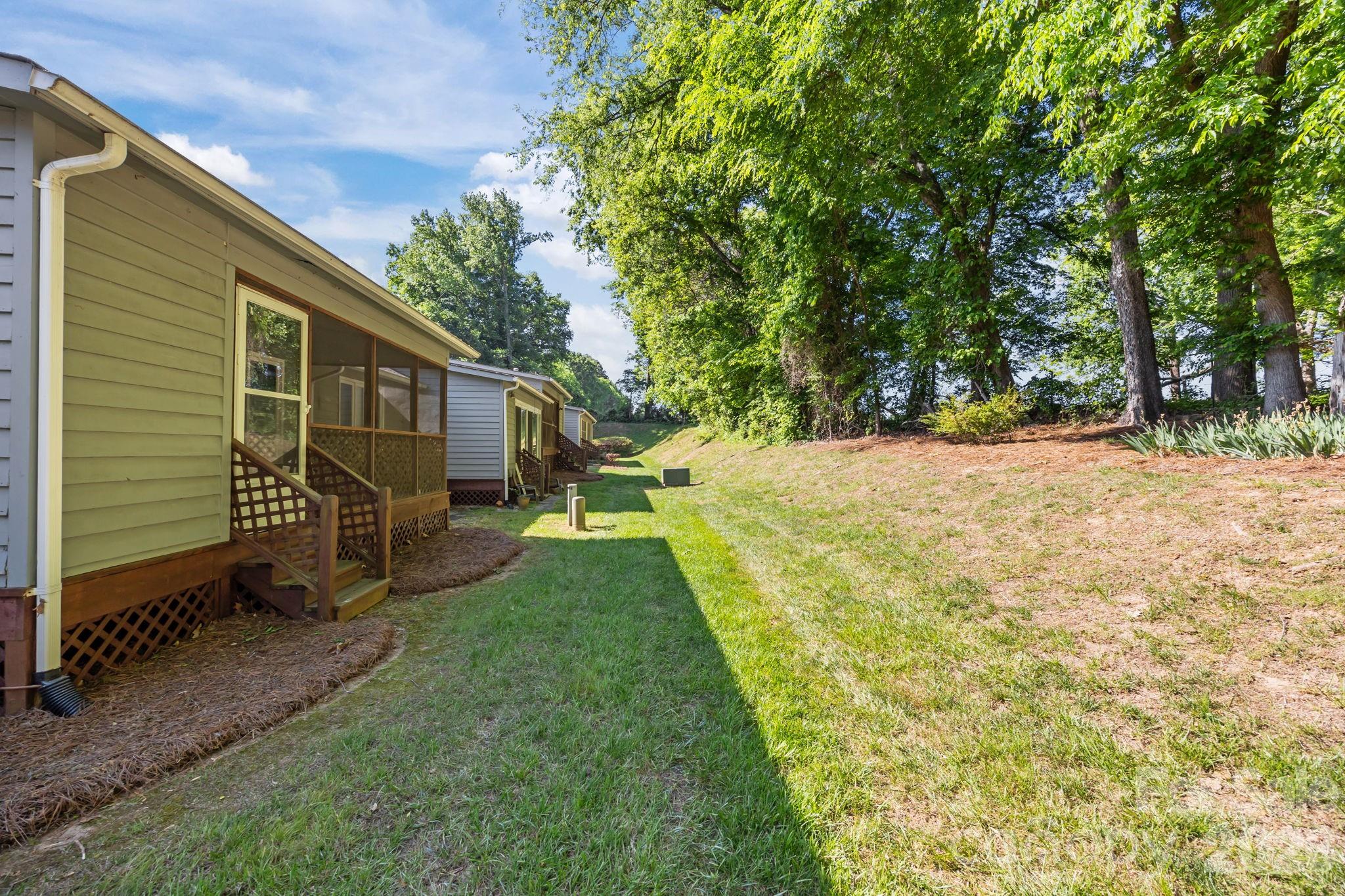 1305 Wellington Hills Circle Property Photo 27