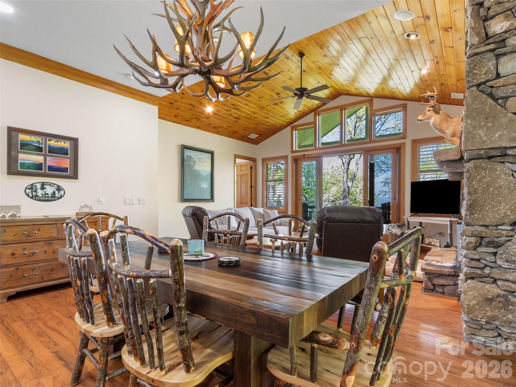 266 Sunset Point Road B2 Property Photo 22