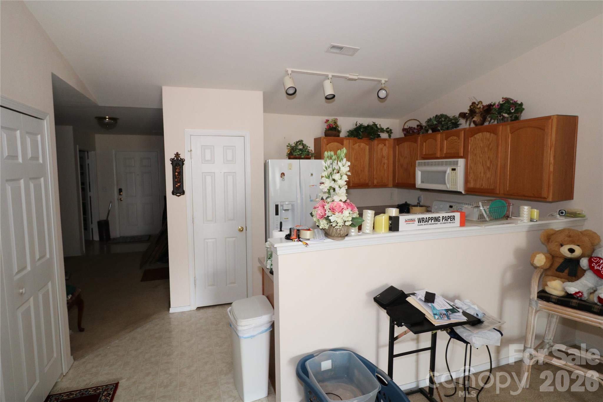 6326 Ziegler Lane Property Photo 8