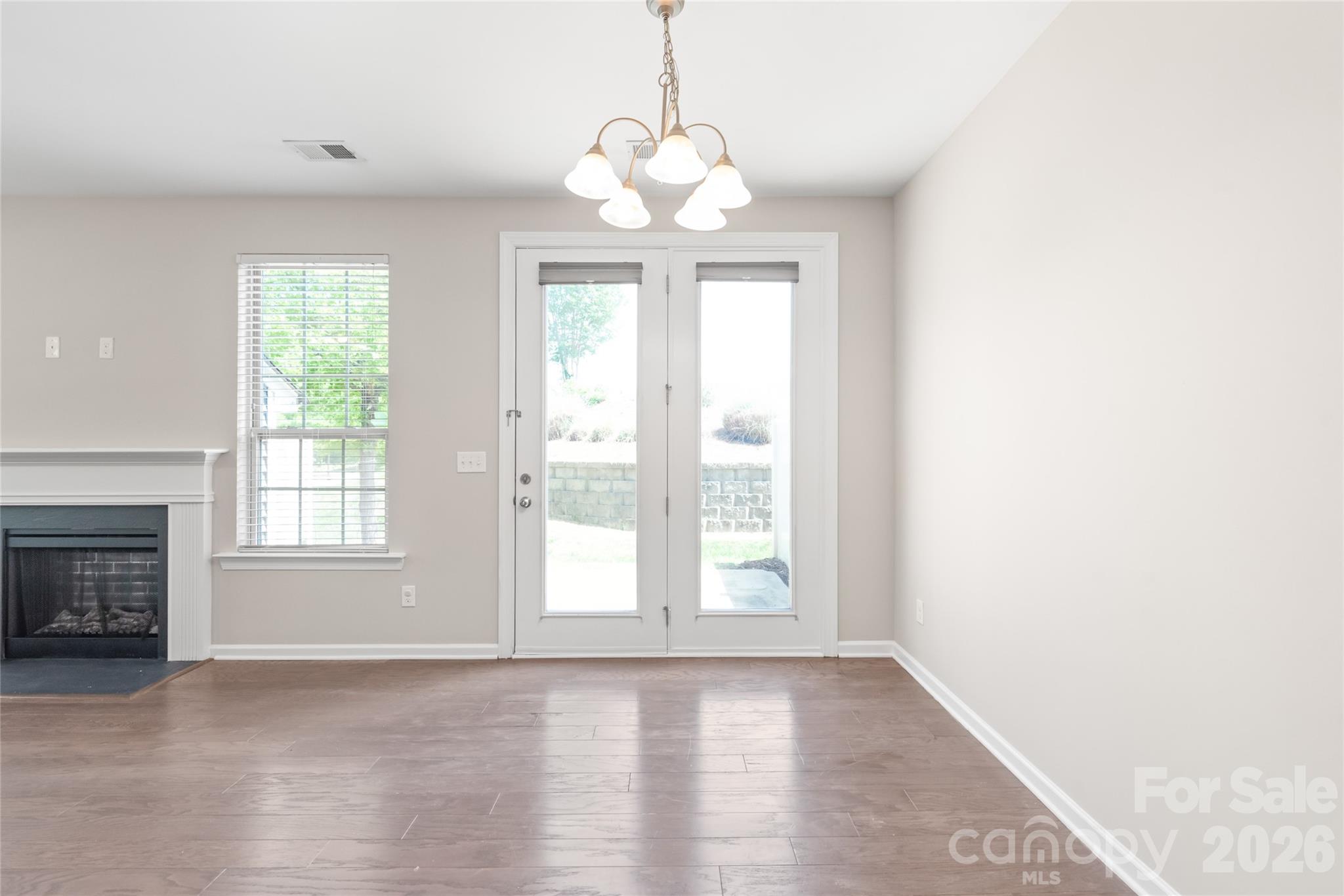 5662 Stonewells Drive Property Photo 12