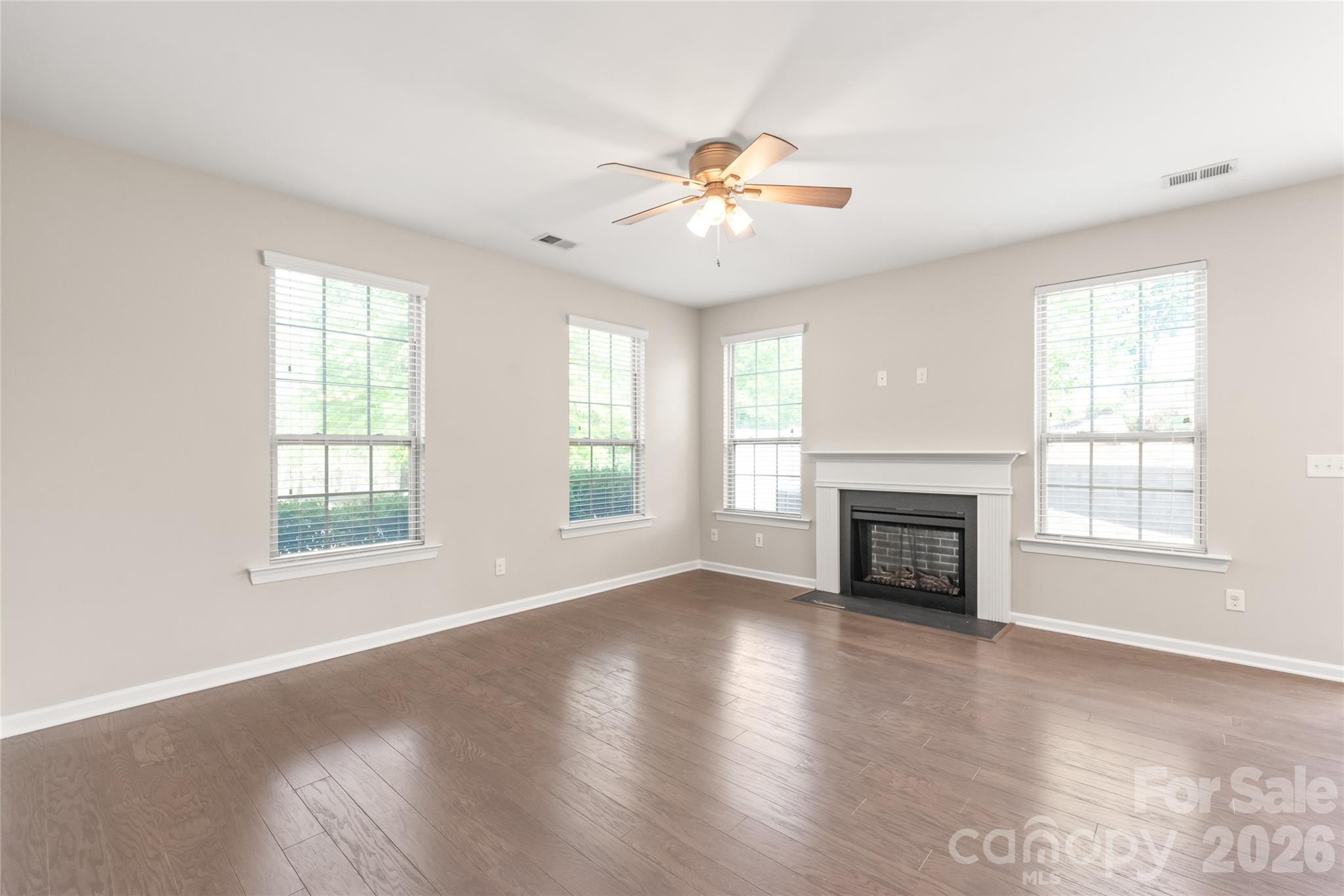 5662 Stonewells Drive Property Photo 14