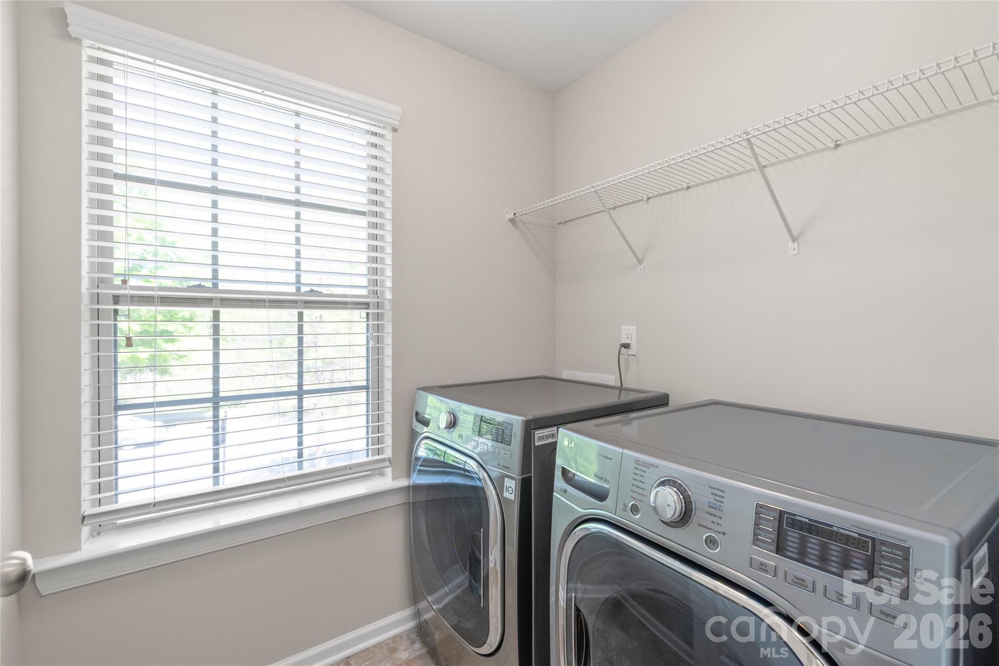 5662 Stonewells Drive Property Photo 32