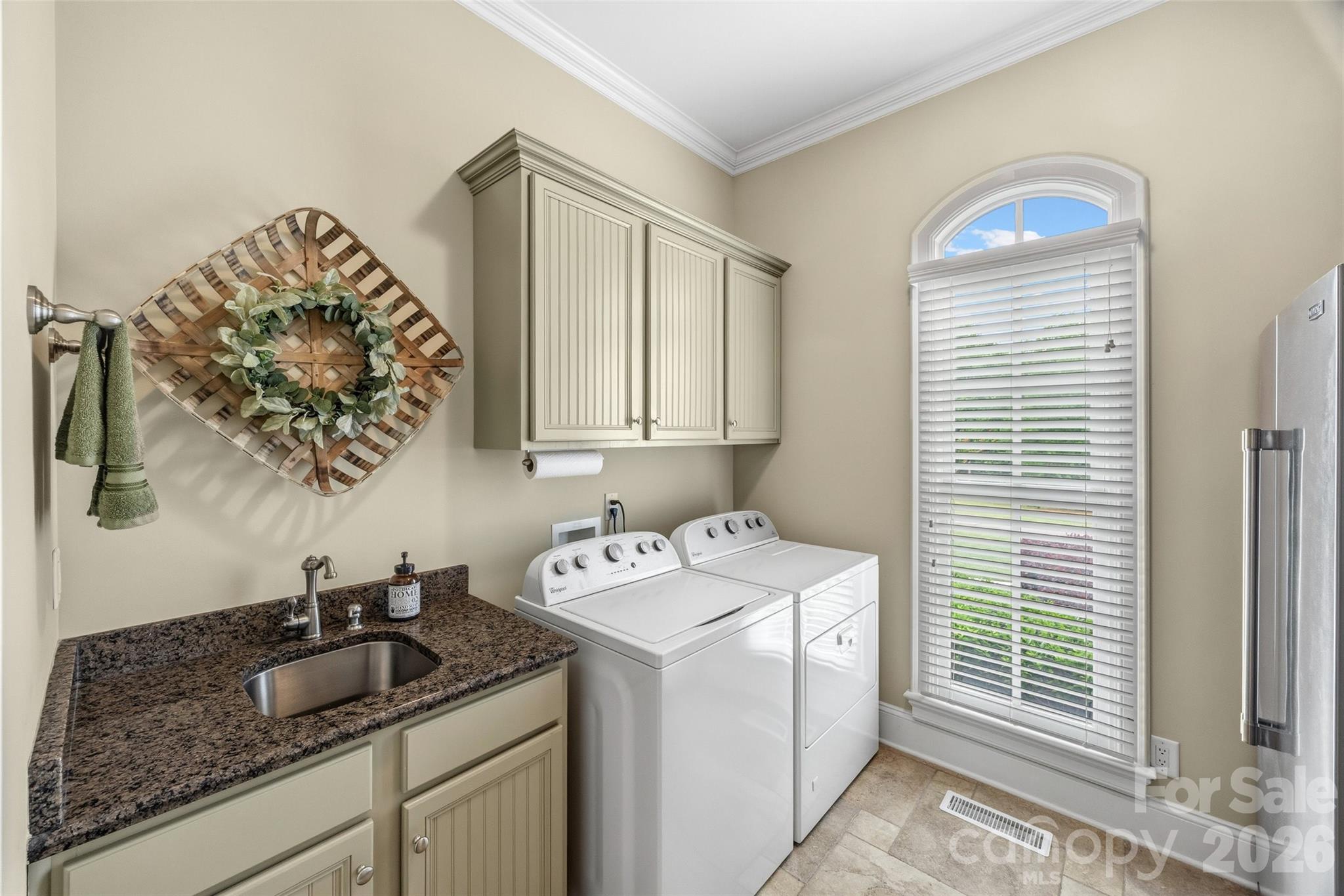 222 Lord Dunluce Street Property Photo 16