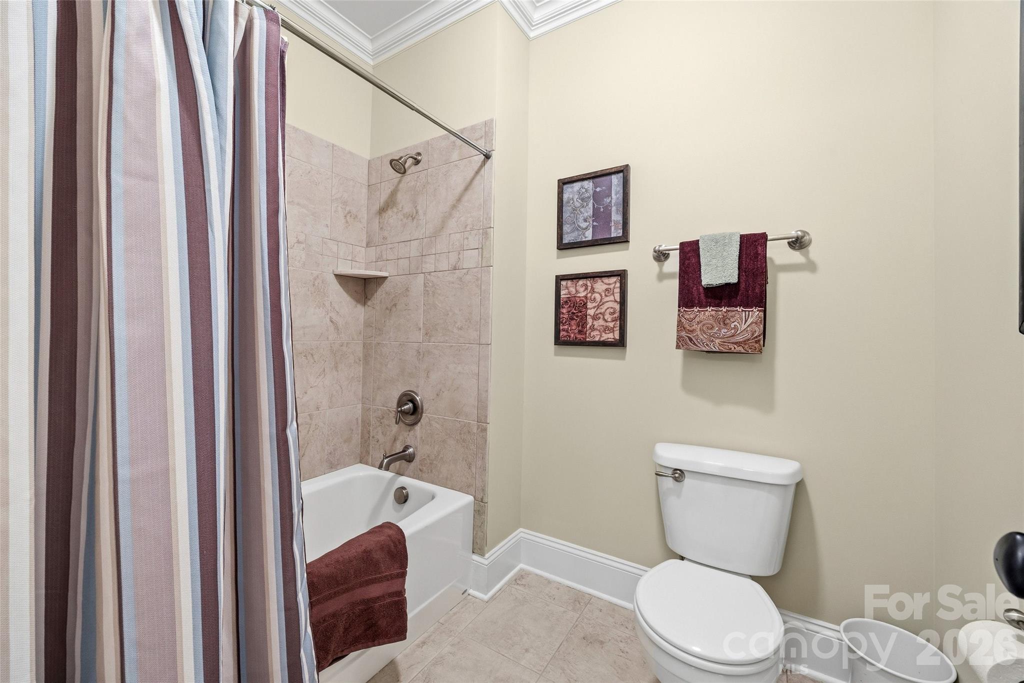 222 Lord Dunluce Street Property Photo 27
