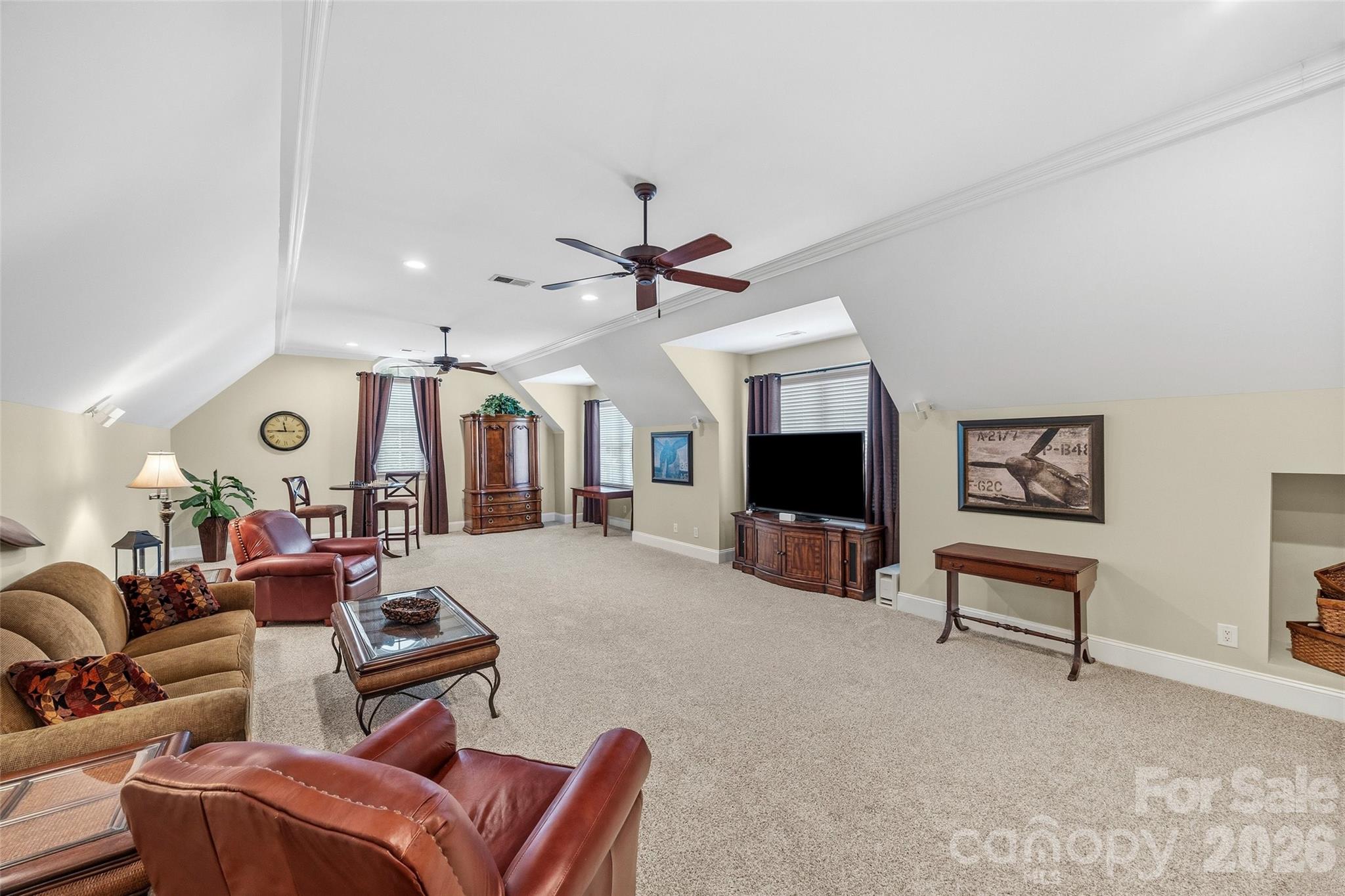 222 Lord Dunluce Street Property Photo 34