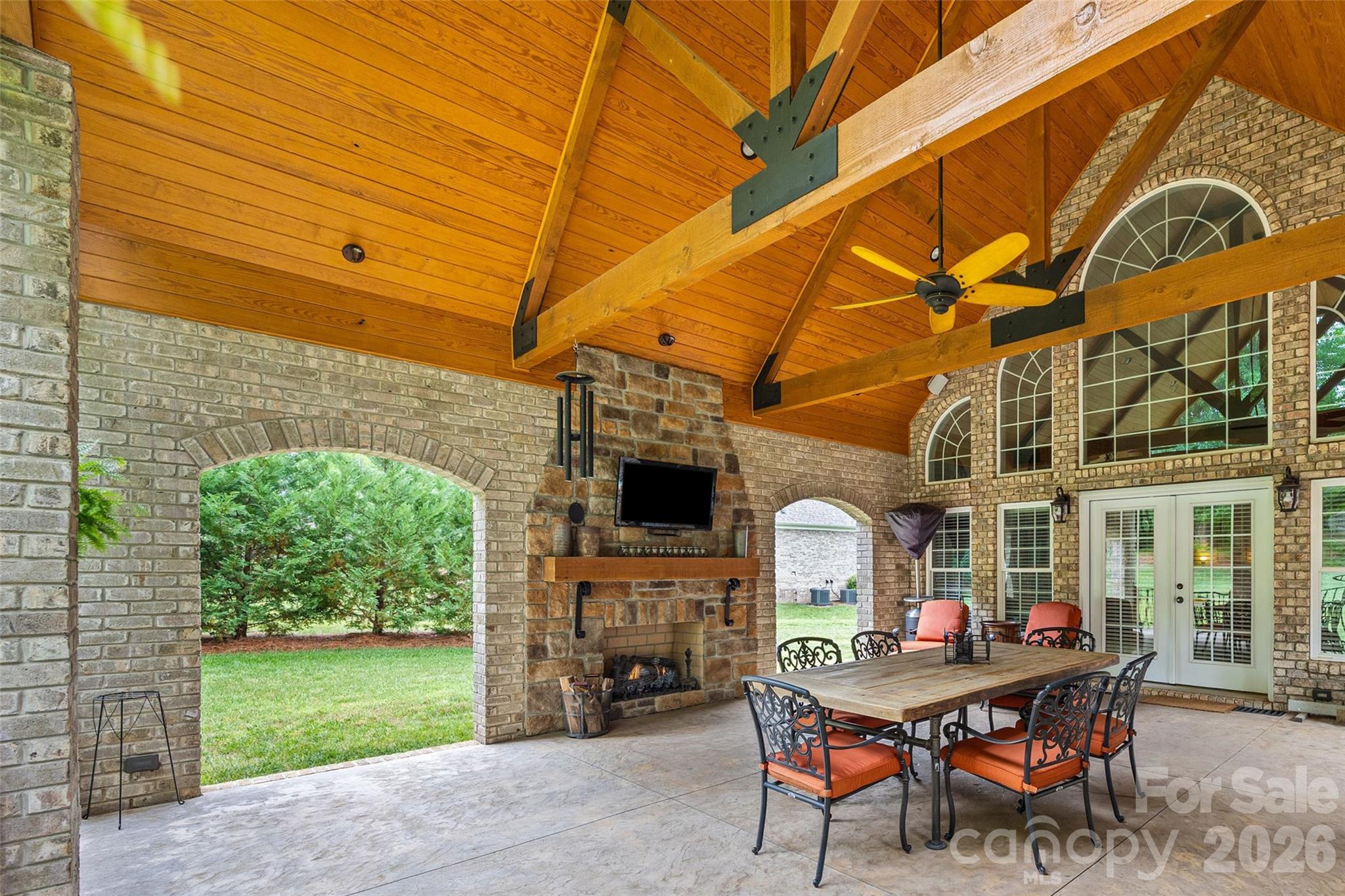 222 Lord Dunluce Street Property Photo 37