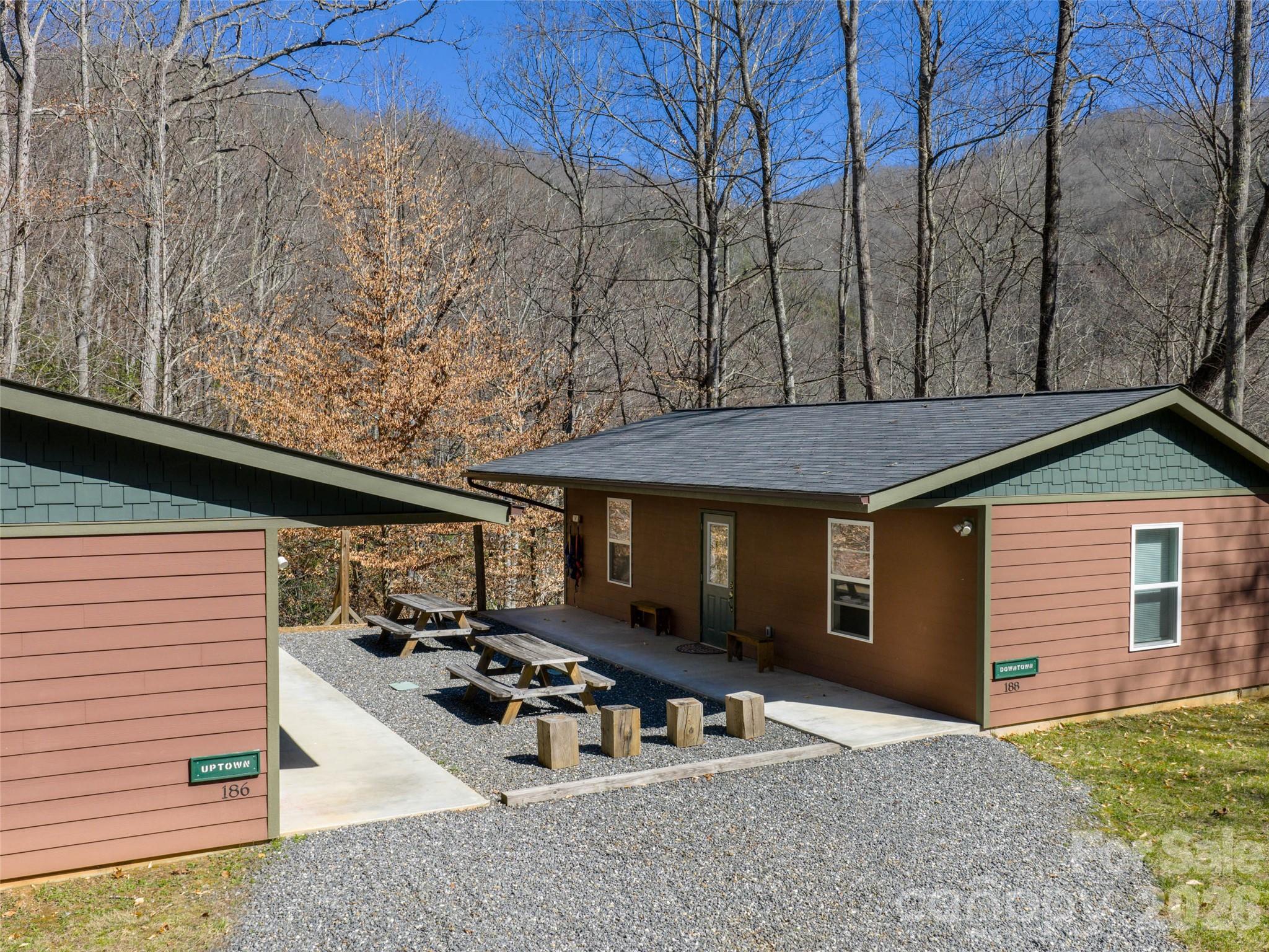 95 Upstream Campus Trail Property Photo 6