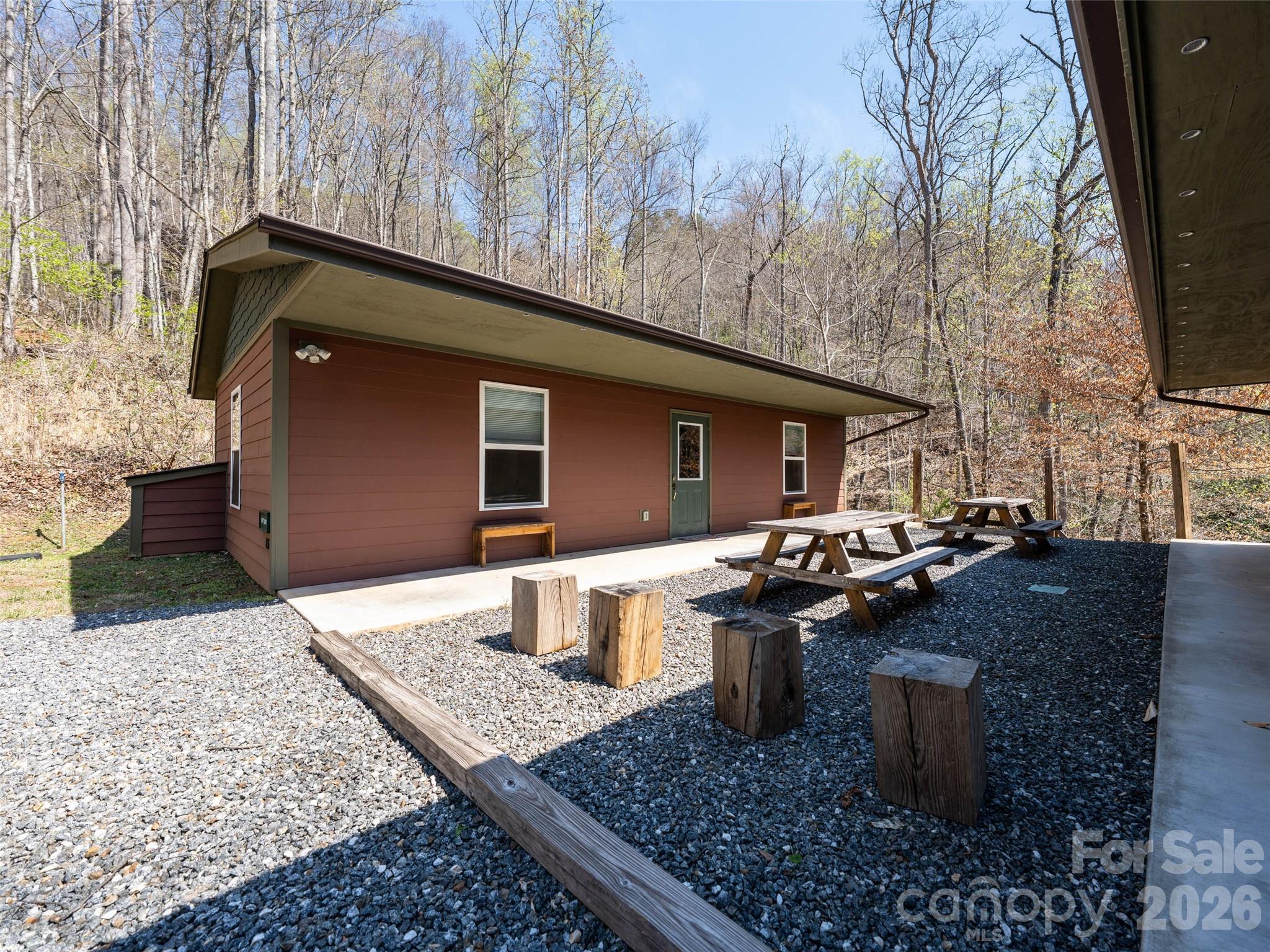 95 Upstream Campus Trail Property Photo 19