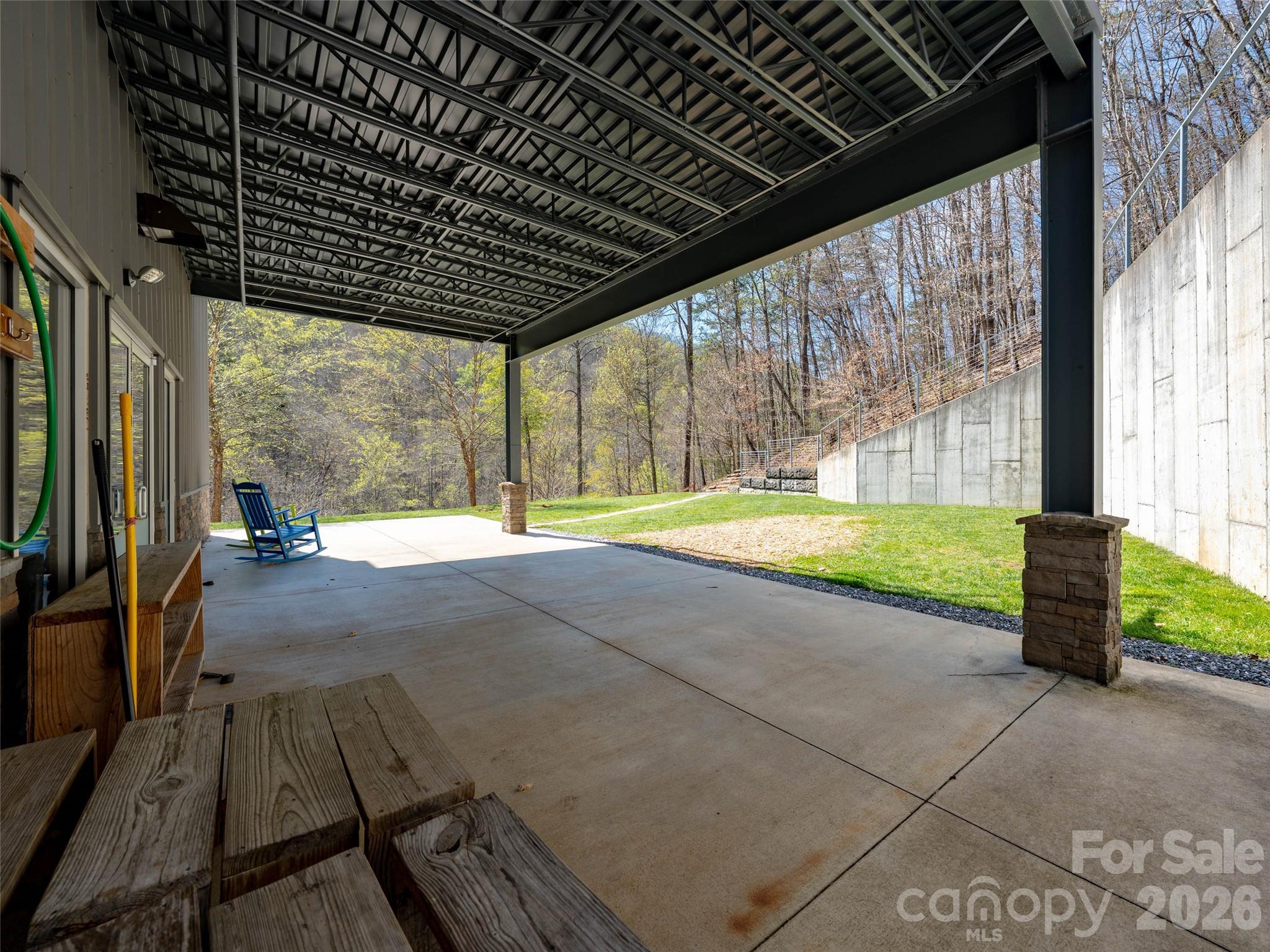 95 Upstream Campus Trail Property Photo 24