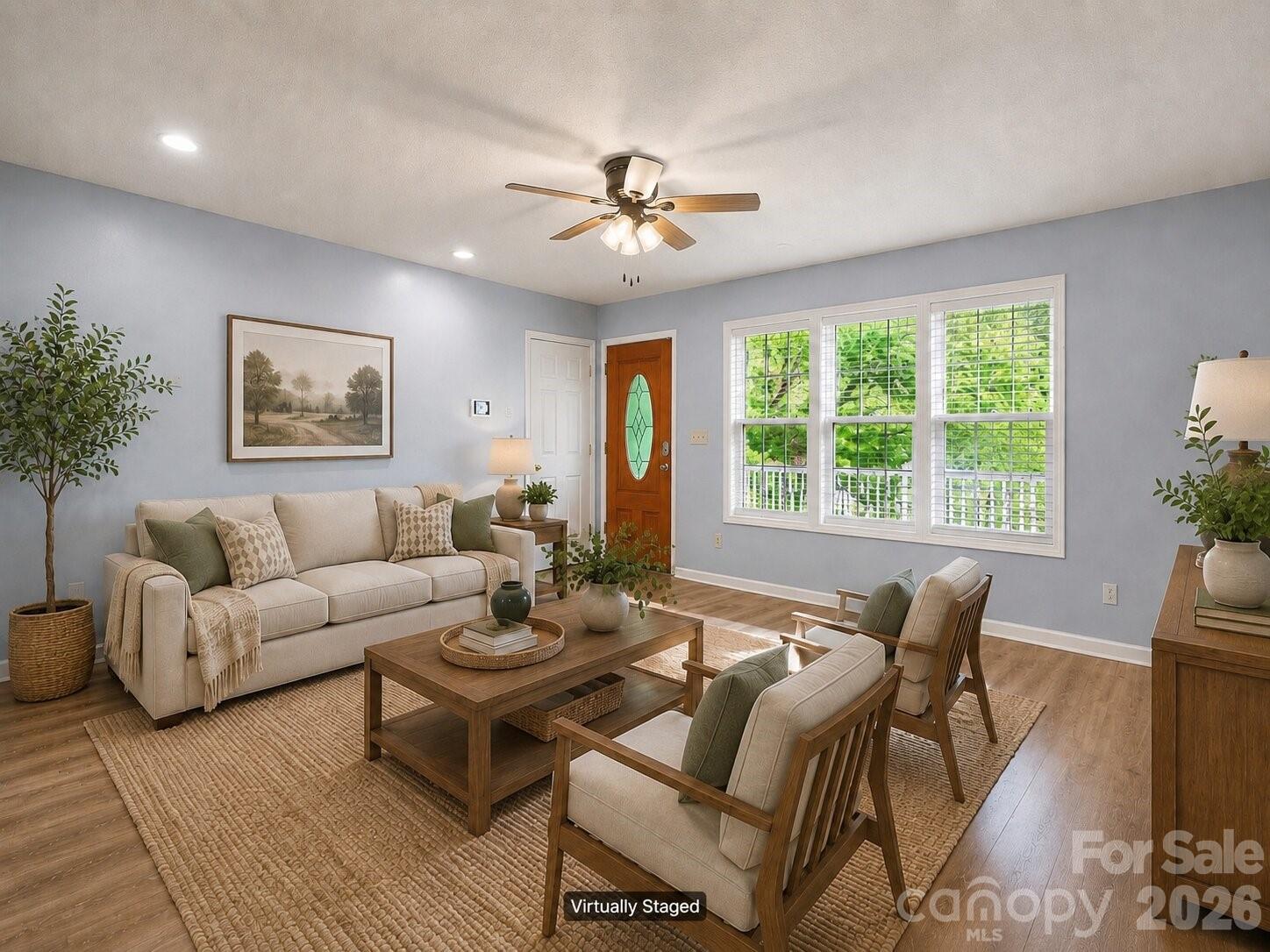1011 Cambridge Court Property Photo 3