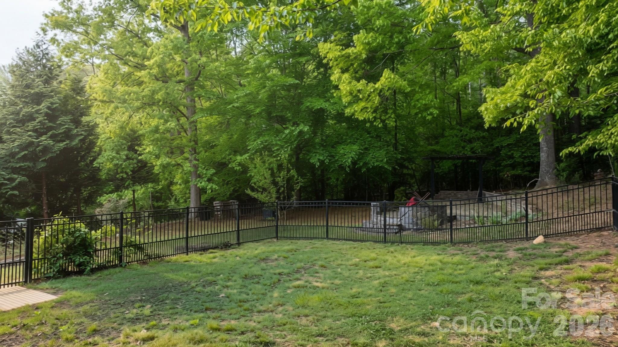 1011 Cambridge Court Property Photo 34