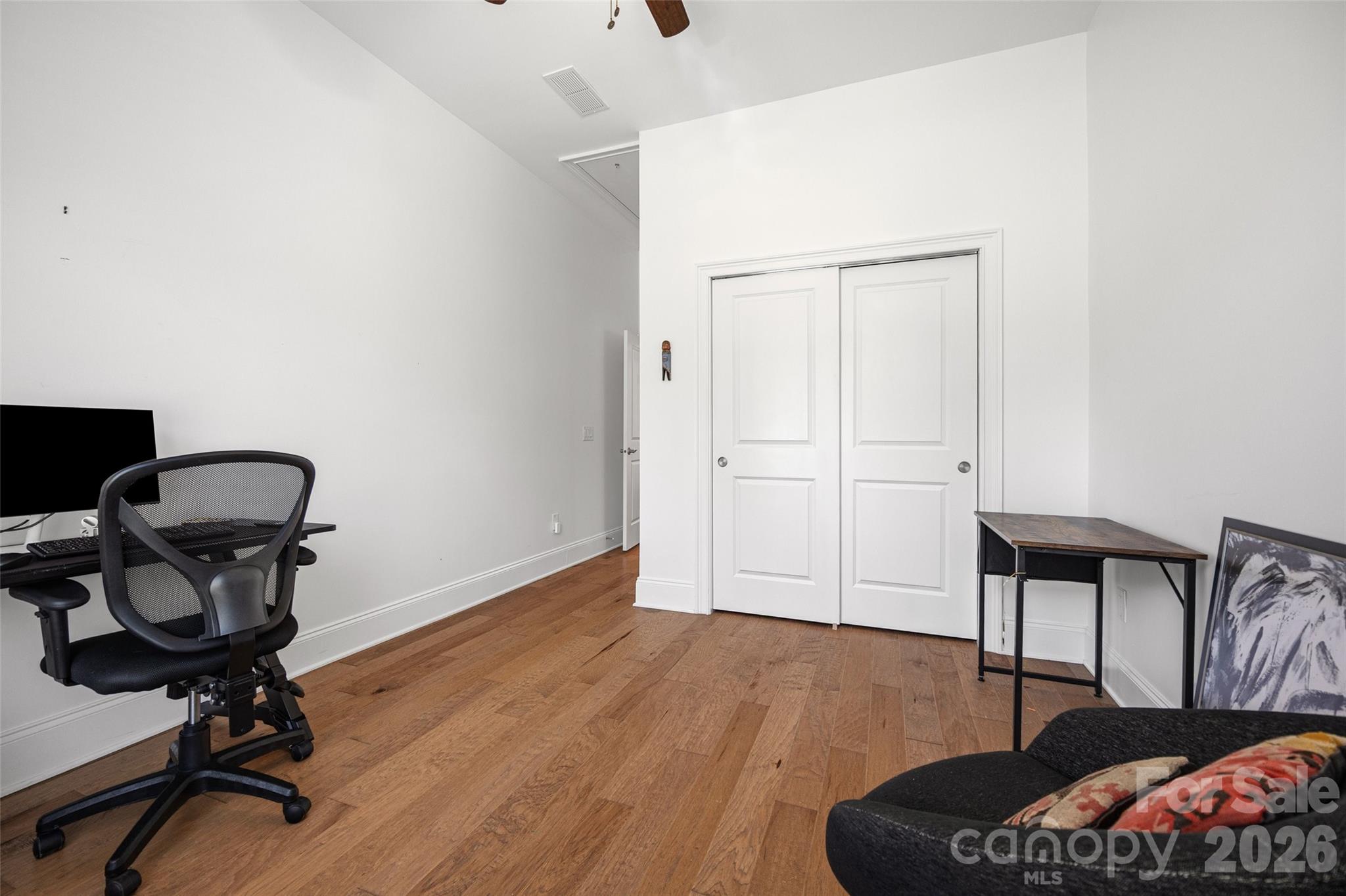 15927 Vale Ridge Drive Property Photo 25