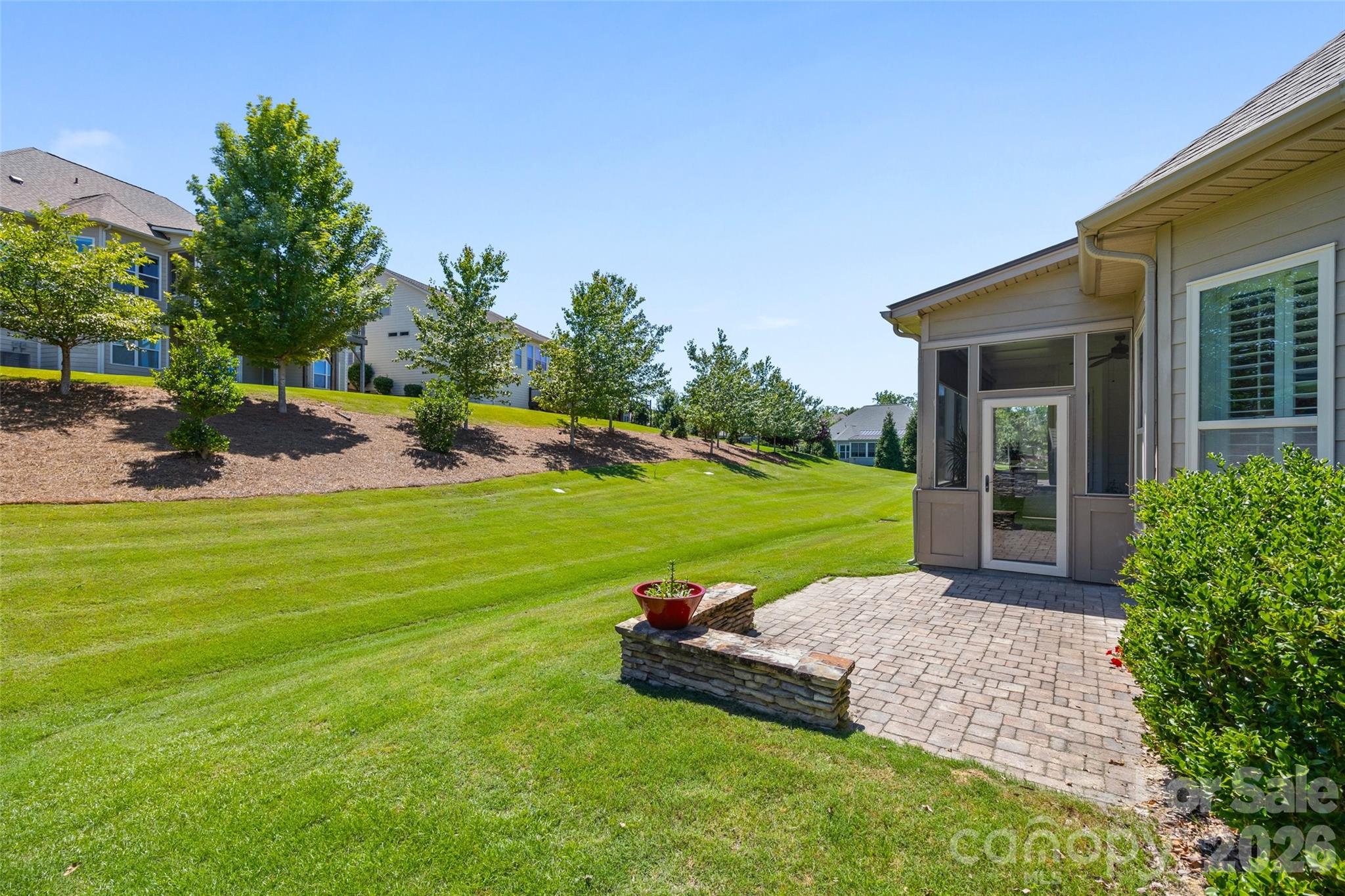 15927 Vale Ridge Drive Property Photo 39