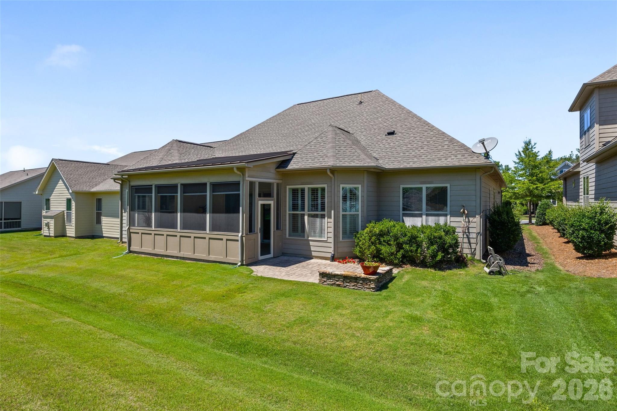 15927 Vale Ridge Drive Property Photo 41