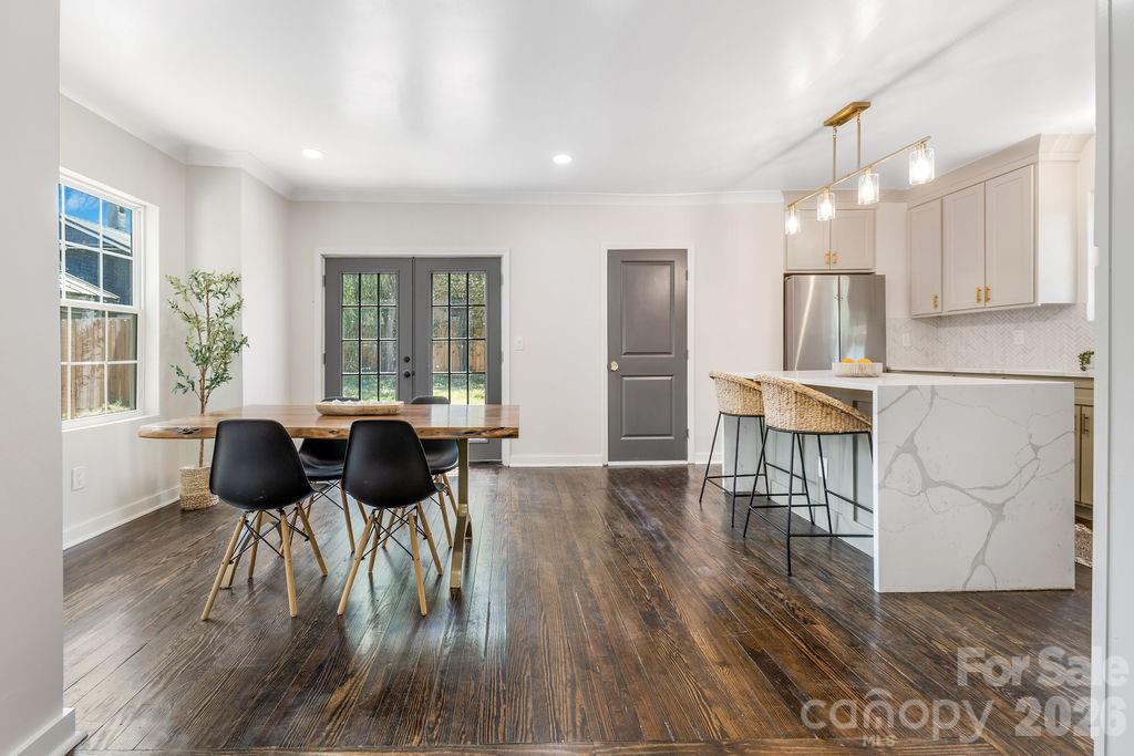 131 Woodrow Avenue Property Photo 10