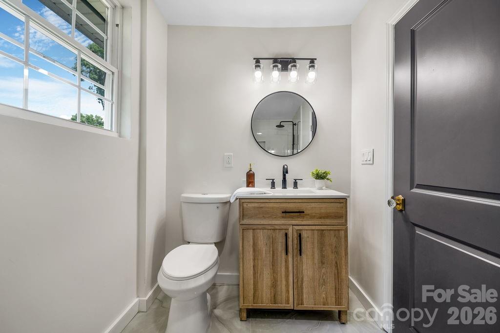131 Woodrow Avenue Property Photo 32