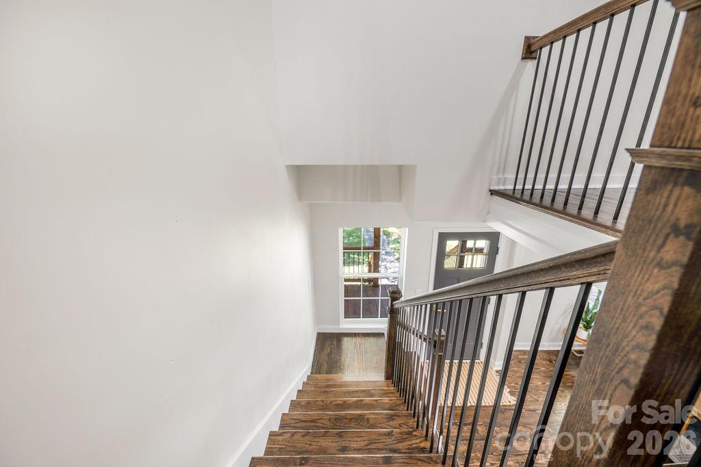 131 Woodrow Avenue Property Photo 34