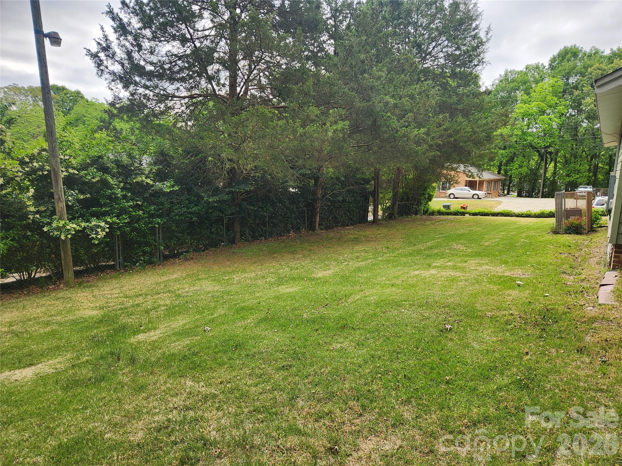 1404 W Mauney Avenue Property Photo 13