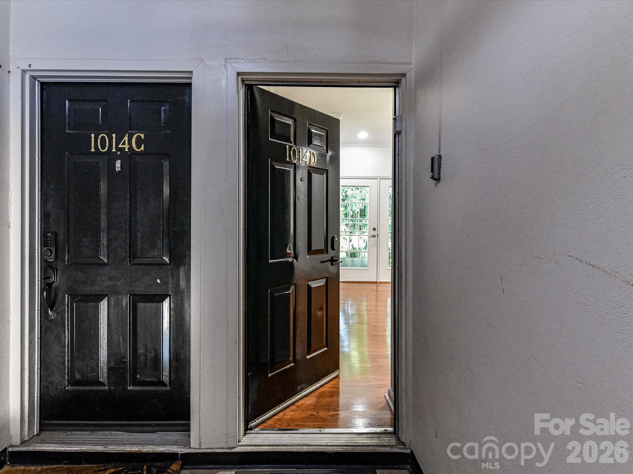 1014 Queens Road D Property Photo 3