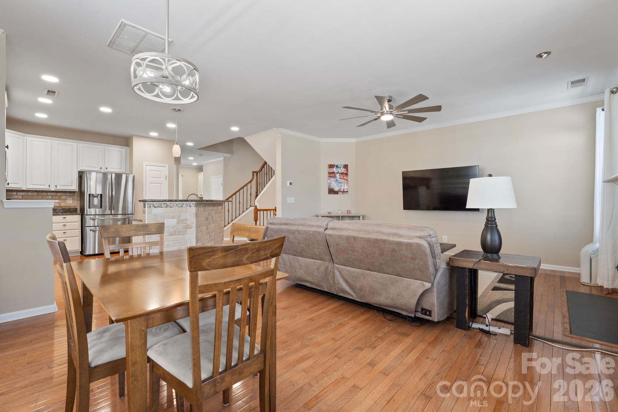 18533 The Commons Boulevard Property Photo 11