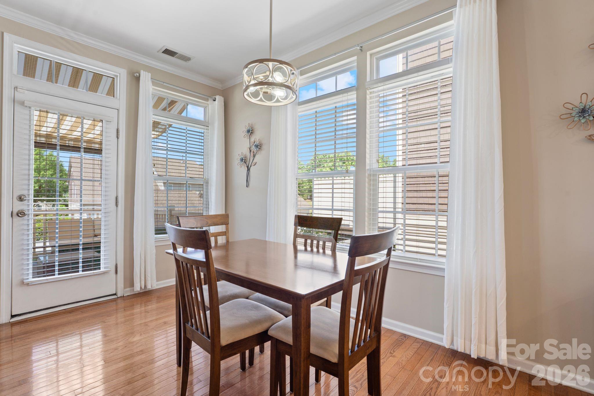 18533 The Commons Boulevard Property Photo 12