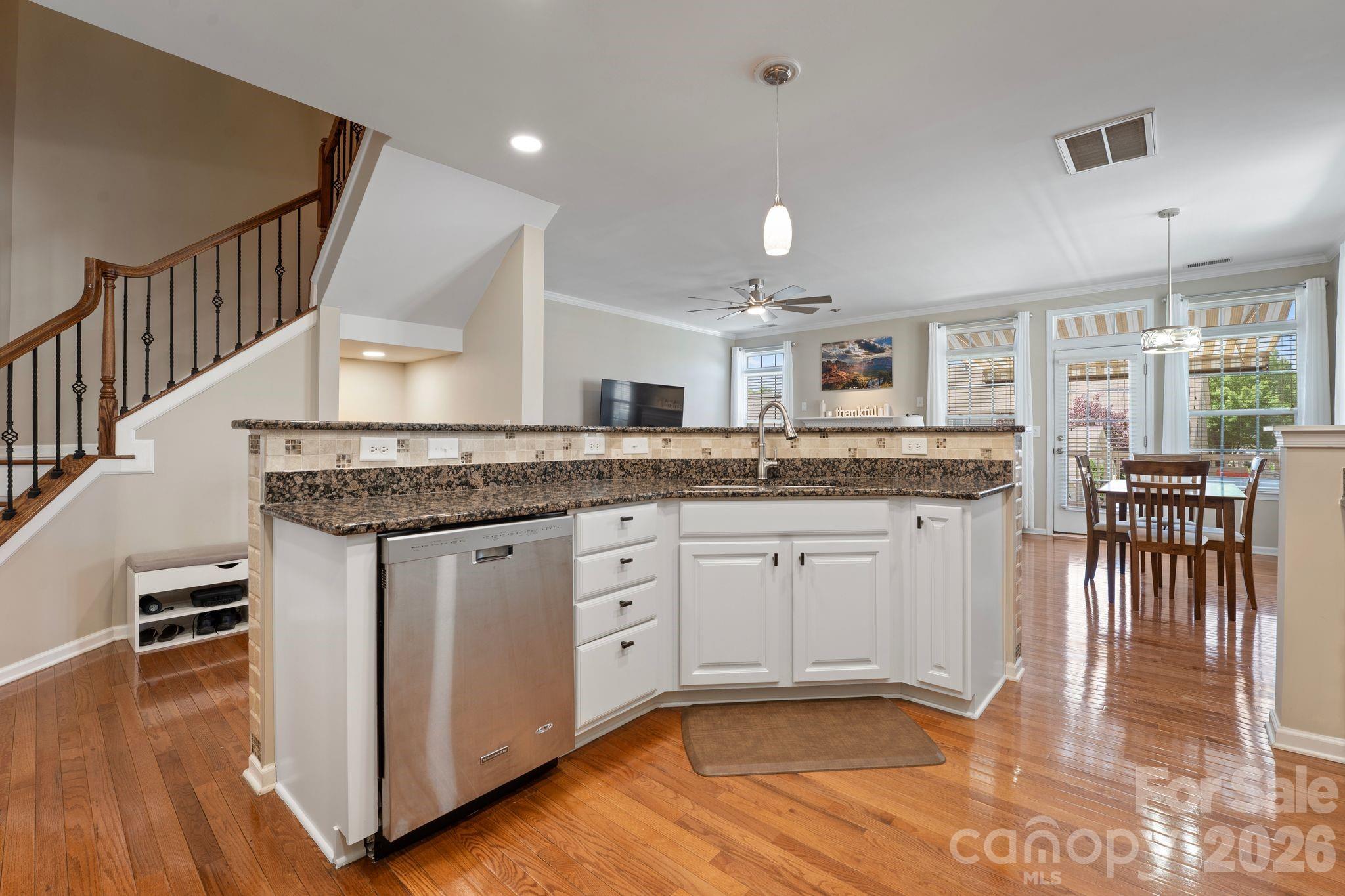 18533 The Commons Boulevard Property Photo 16