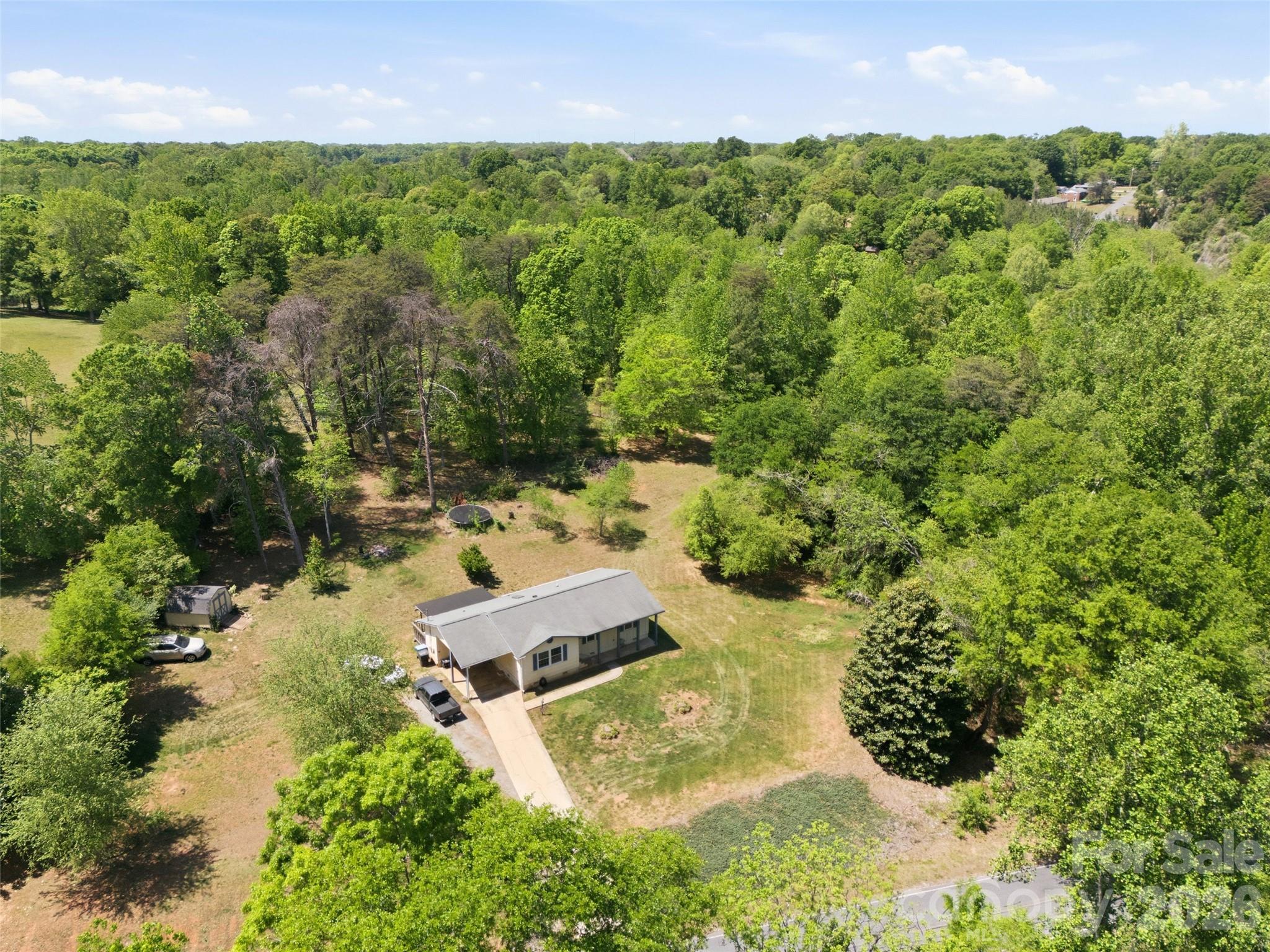 450 Washington Street Property Photo 8