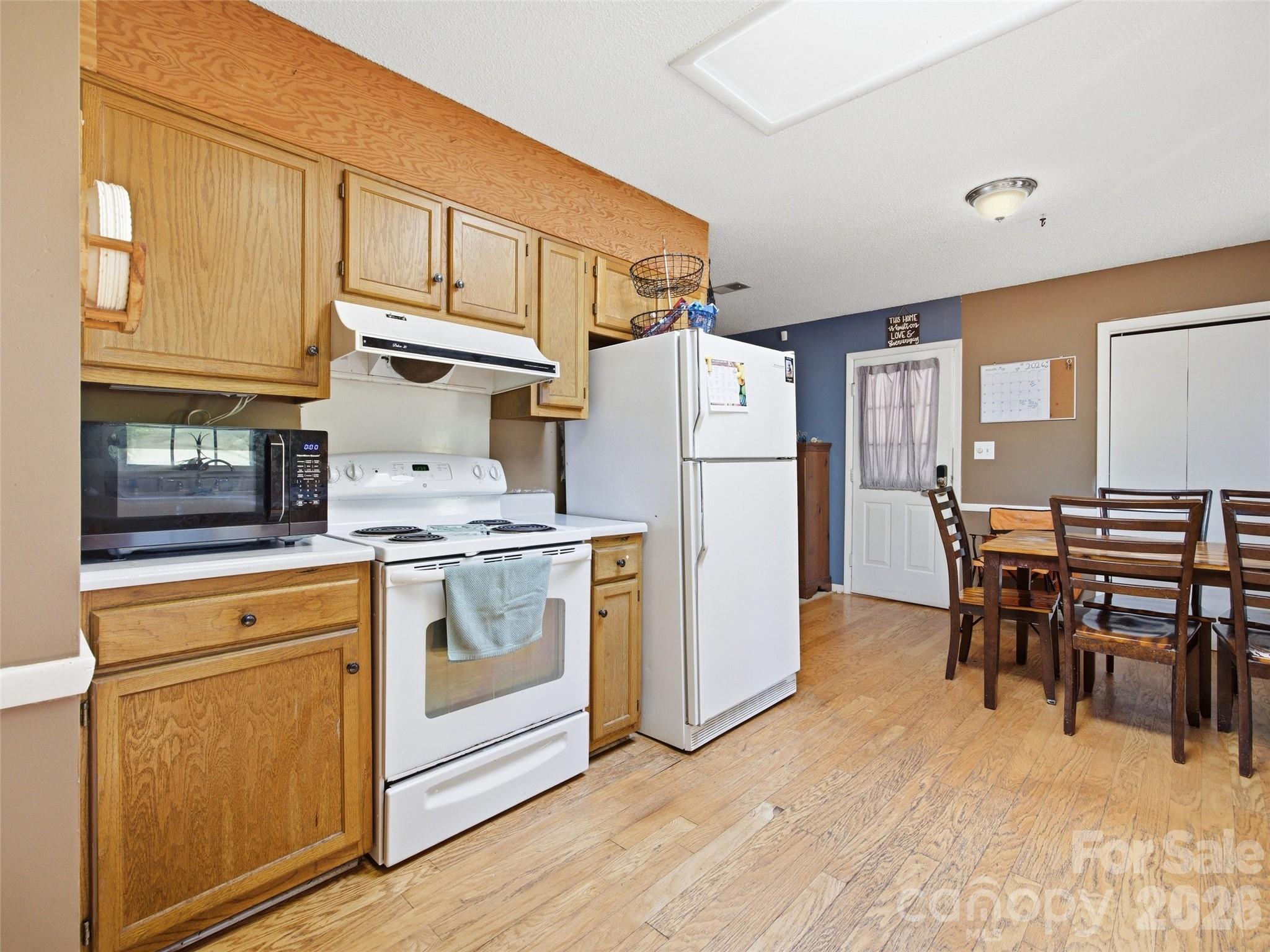 450 Washington Street Property Photo 11