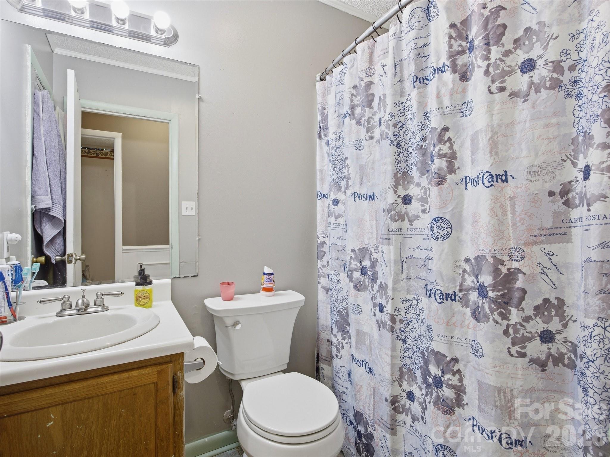 450 Washington Street Property Photo 22