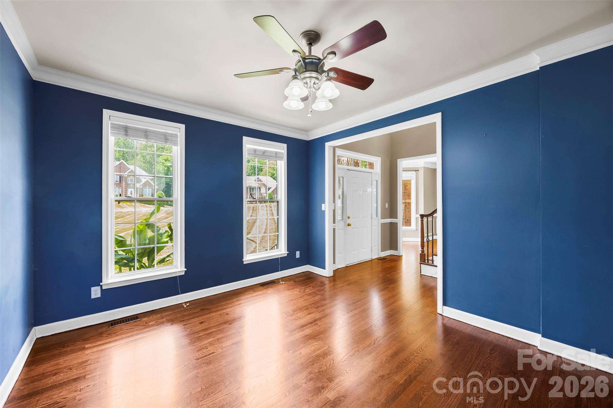 6520 Hollow Oak Drive Property Photo 9