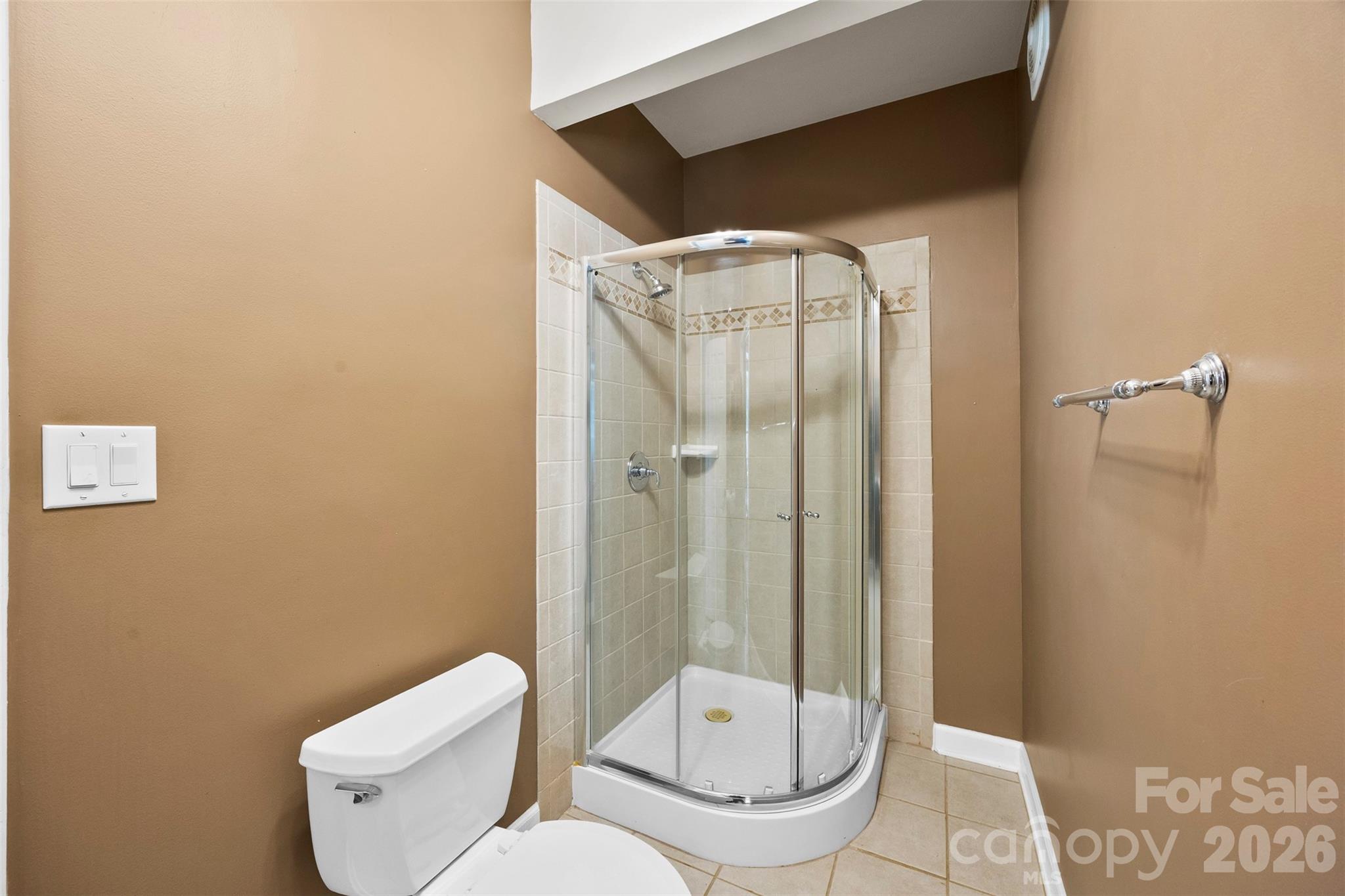 6520 Hollow Oak Drive Property Photo 19