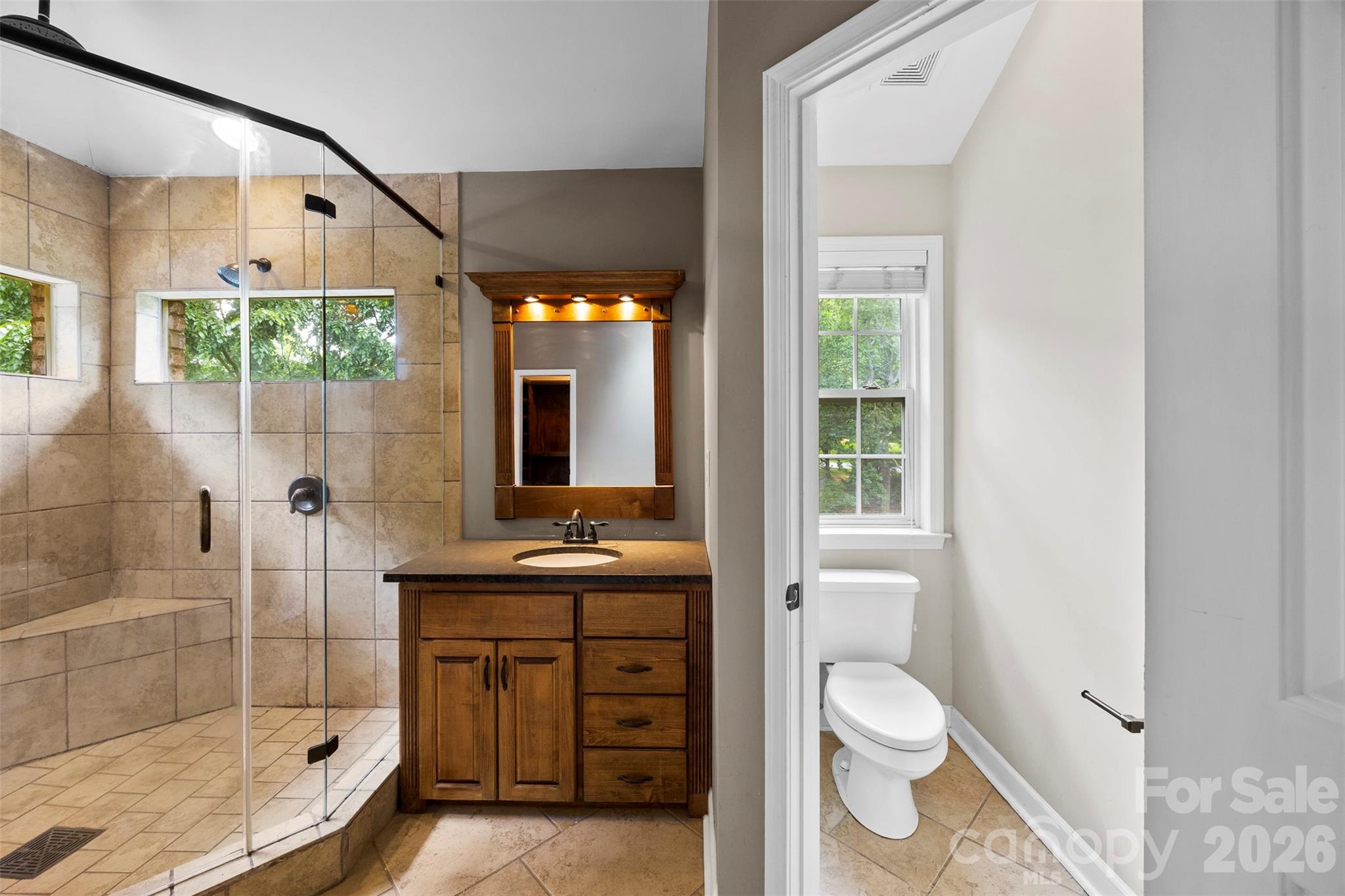 6520 Hollow Oak Drive Property Photo 24