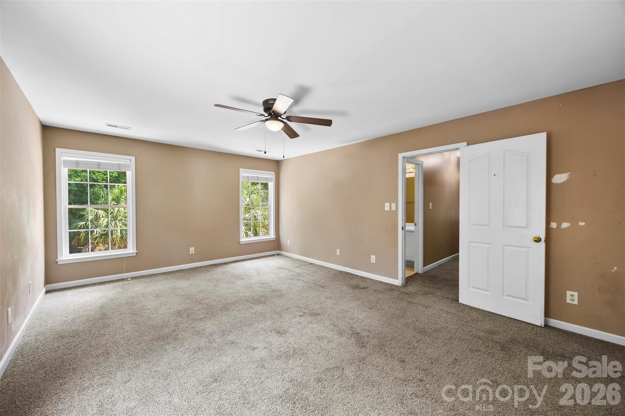 6520 Hollow Oak Drive Property Photo 32