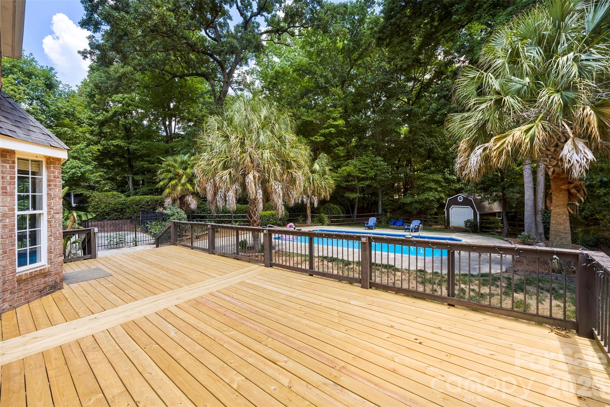 6520 Hollow Oak Drive Property Photo 35