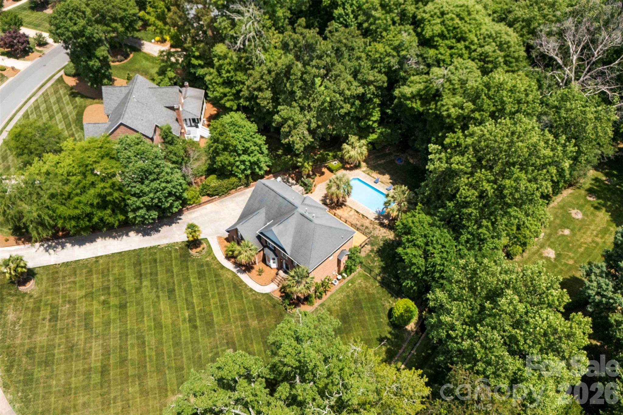 6520 Hollow Oak Drive Property Photo 40