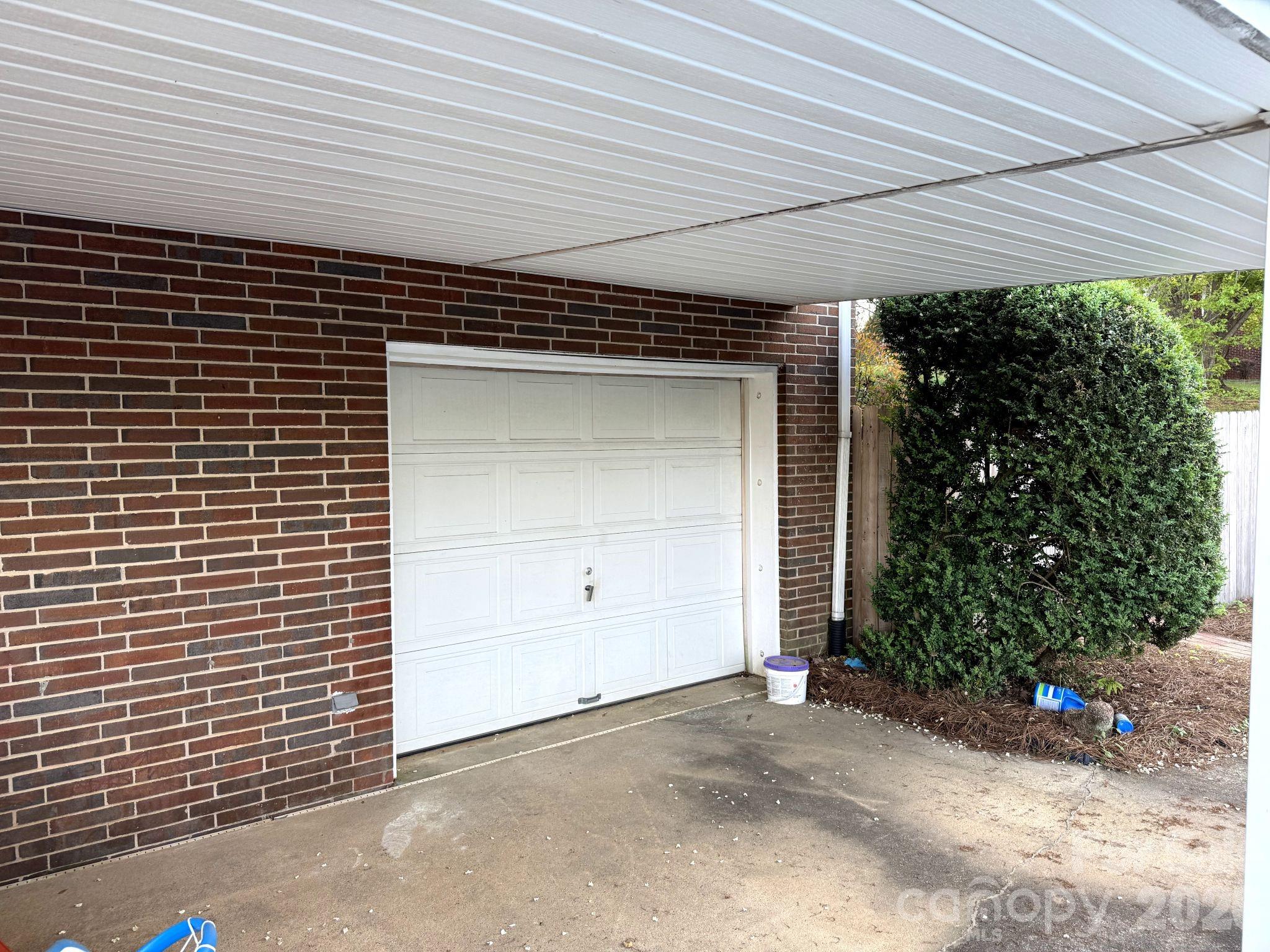 1 Clearview Street Property Photo 7