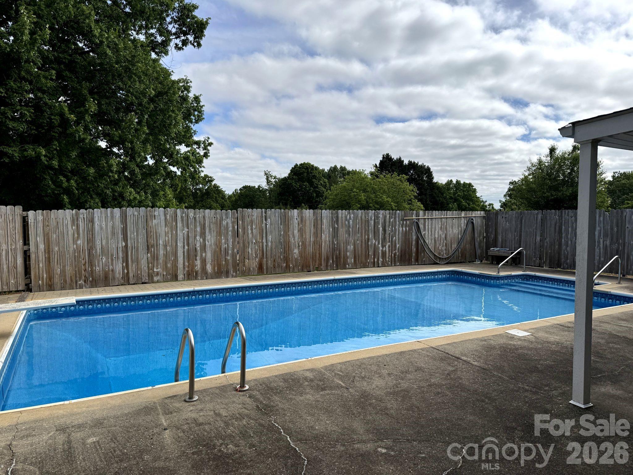 1 Clearview Street Property Photo 9