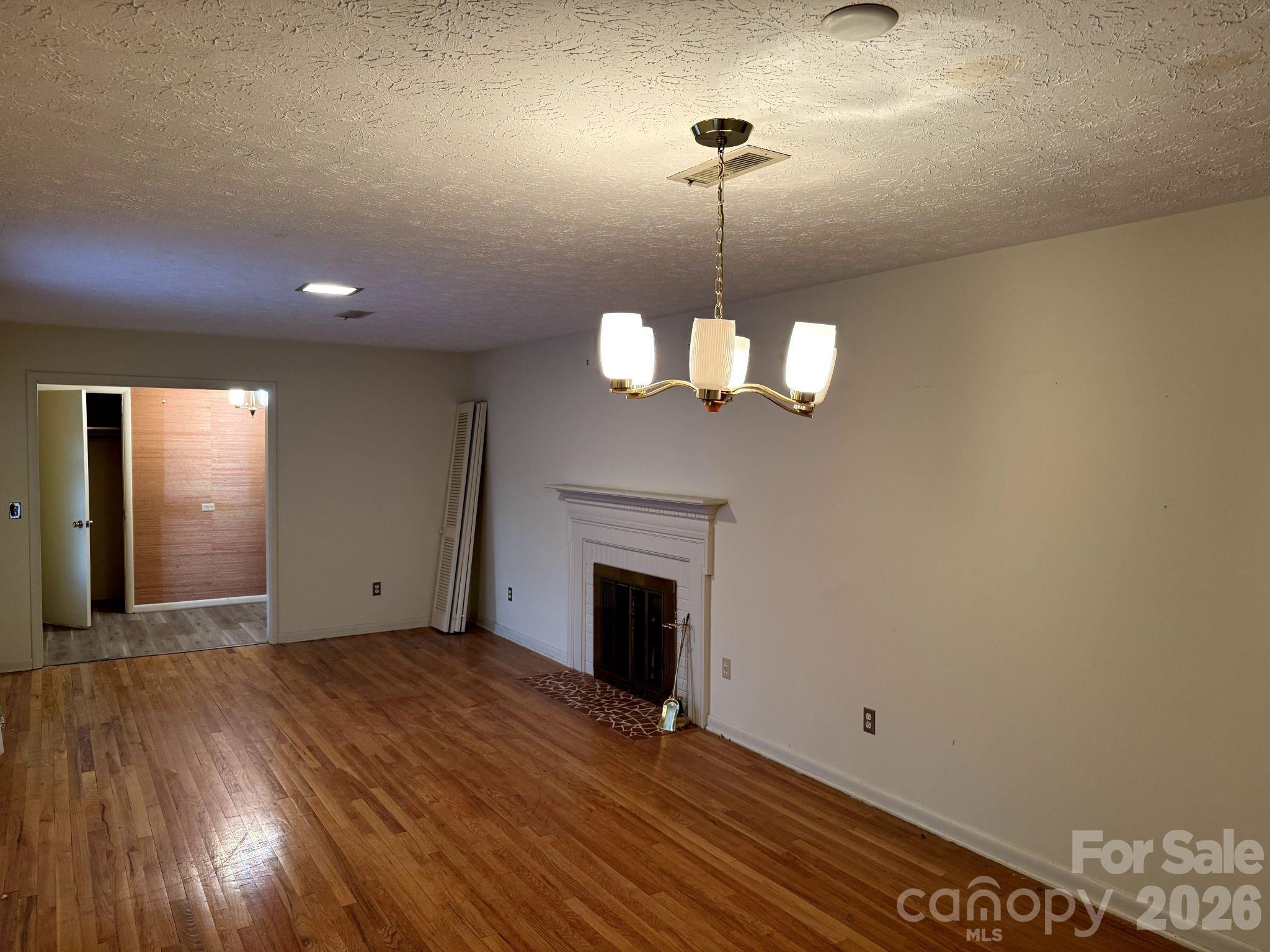 1 Clearview Street Property Photo 21