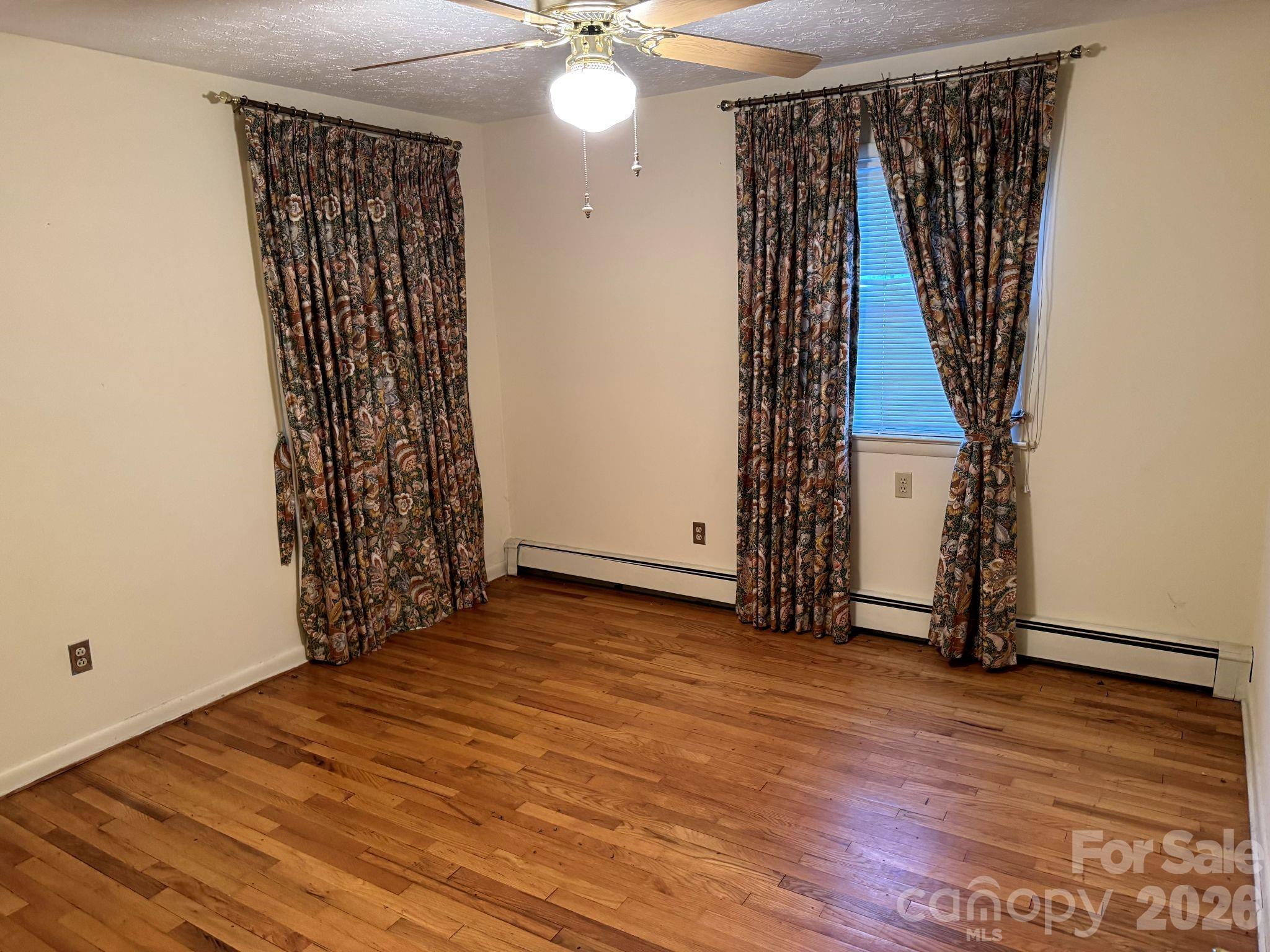 1 Clearview Street Property Photo 34