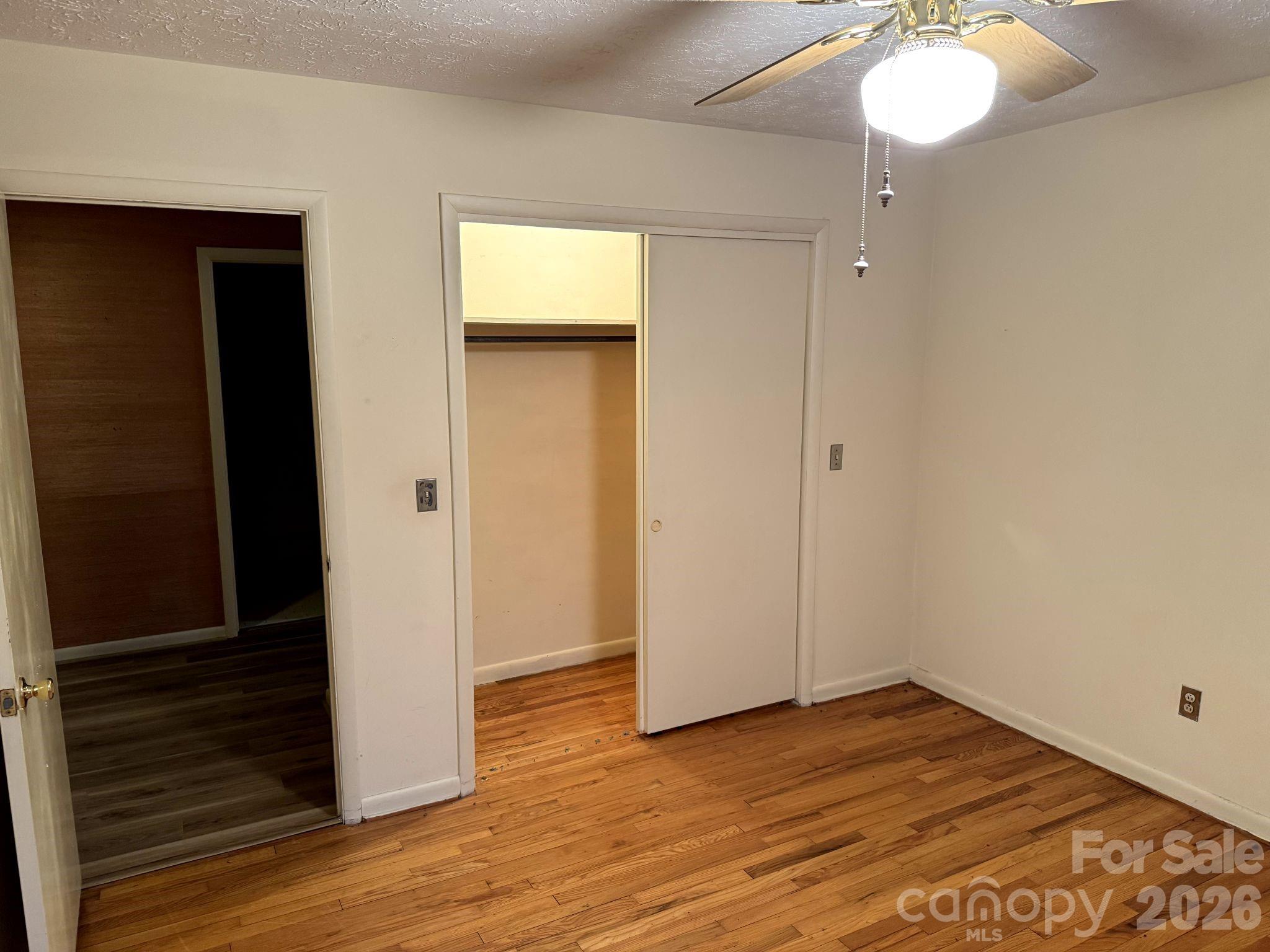 1 Clearview Street Property Photo 35