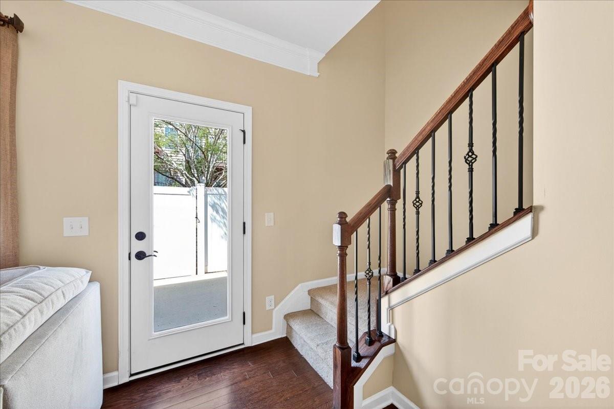6453 Silver Star Lane Property Photo 24
