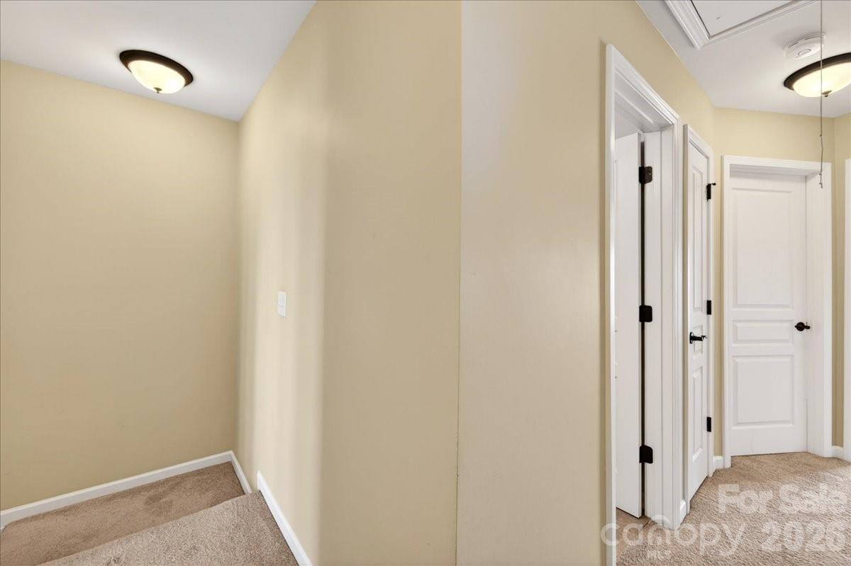 6453 Silver Star Lane Property Photo 25