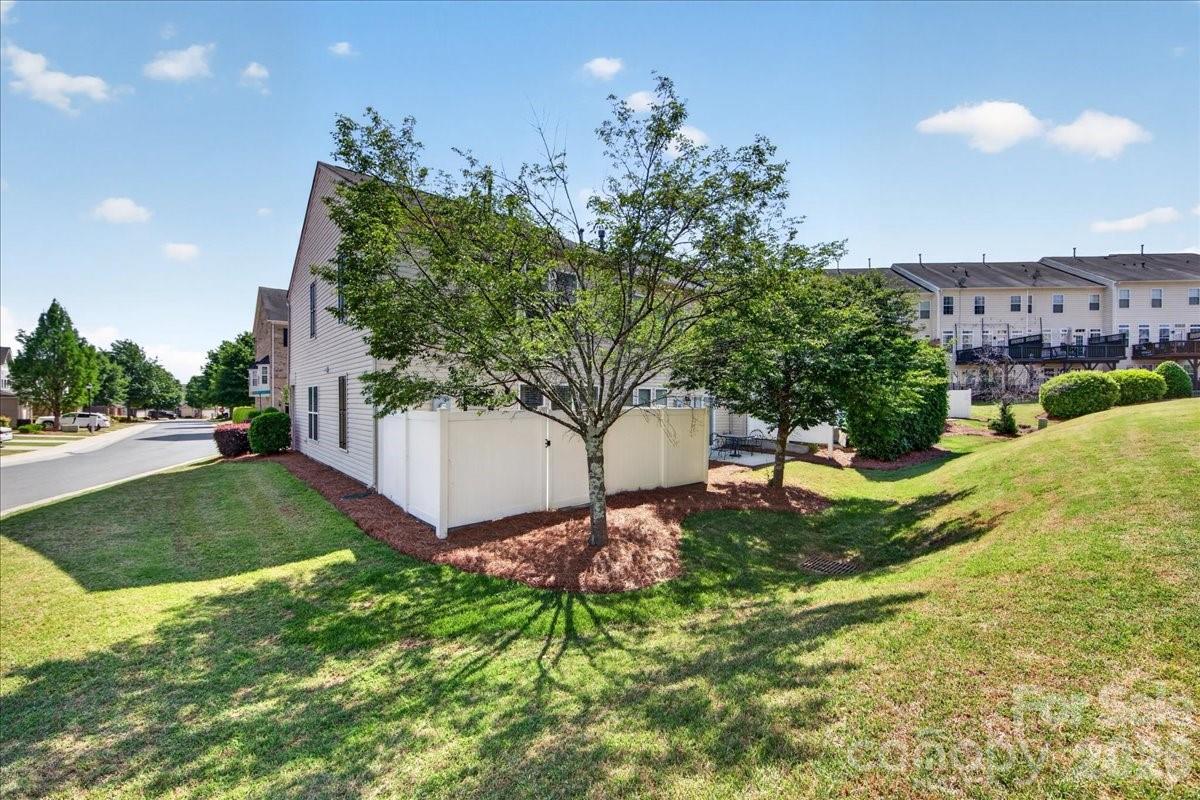 6453 Silver Star Lane Property Photo 41